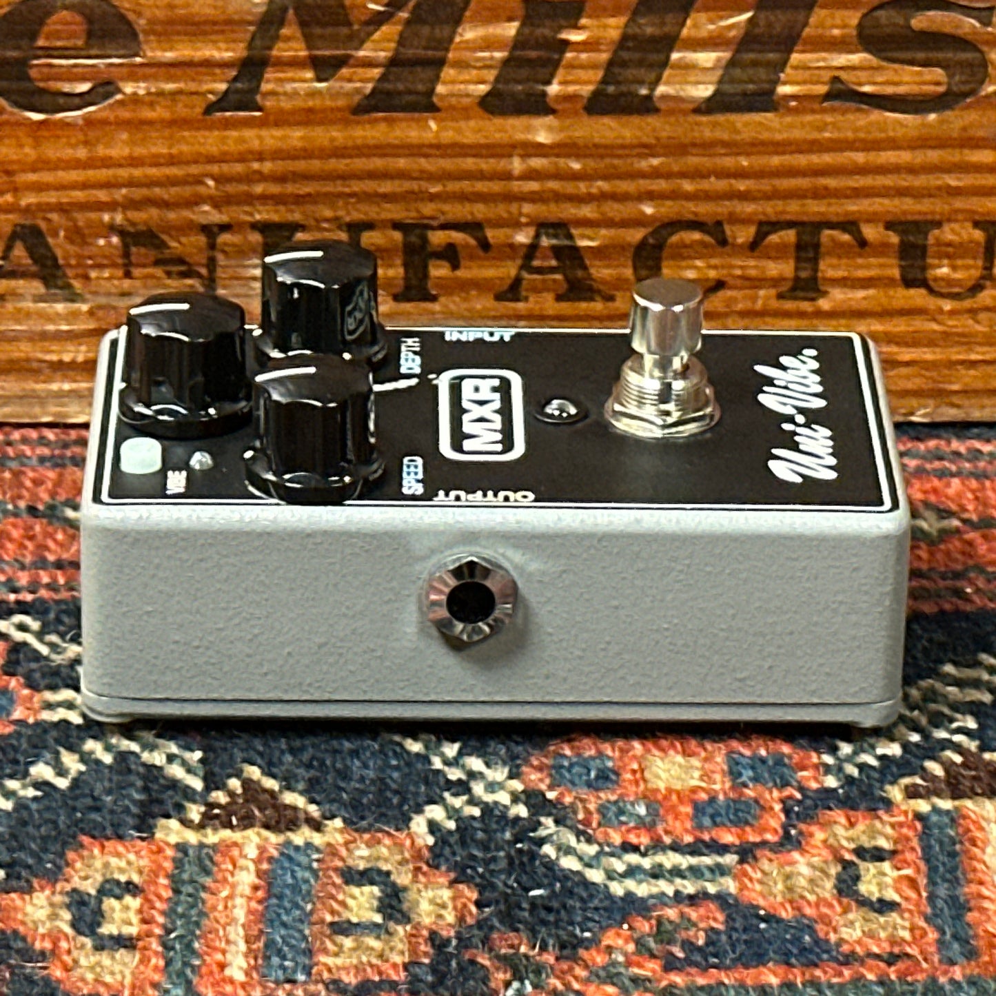 MXR M68 Uni-Vibe Chorus / Vibrato Pedal *Video Demo*