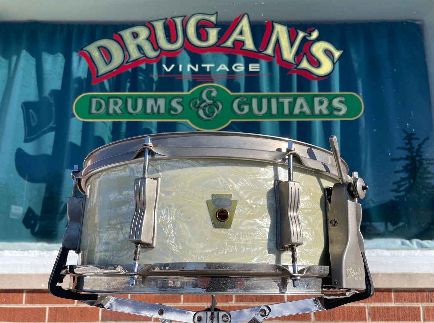 1959 Ludwig No. 900P Buddy Rich Super Classic 5.5x14 Snare Drum White Marine Pearl WMP