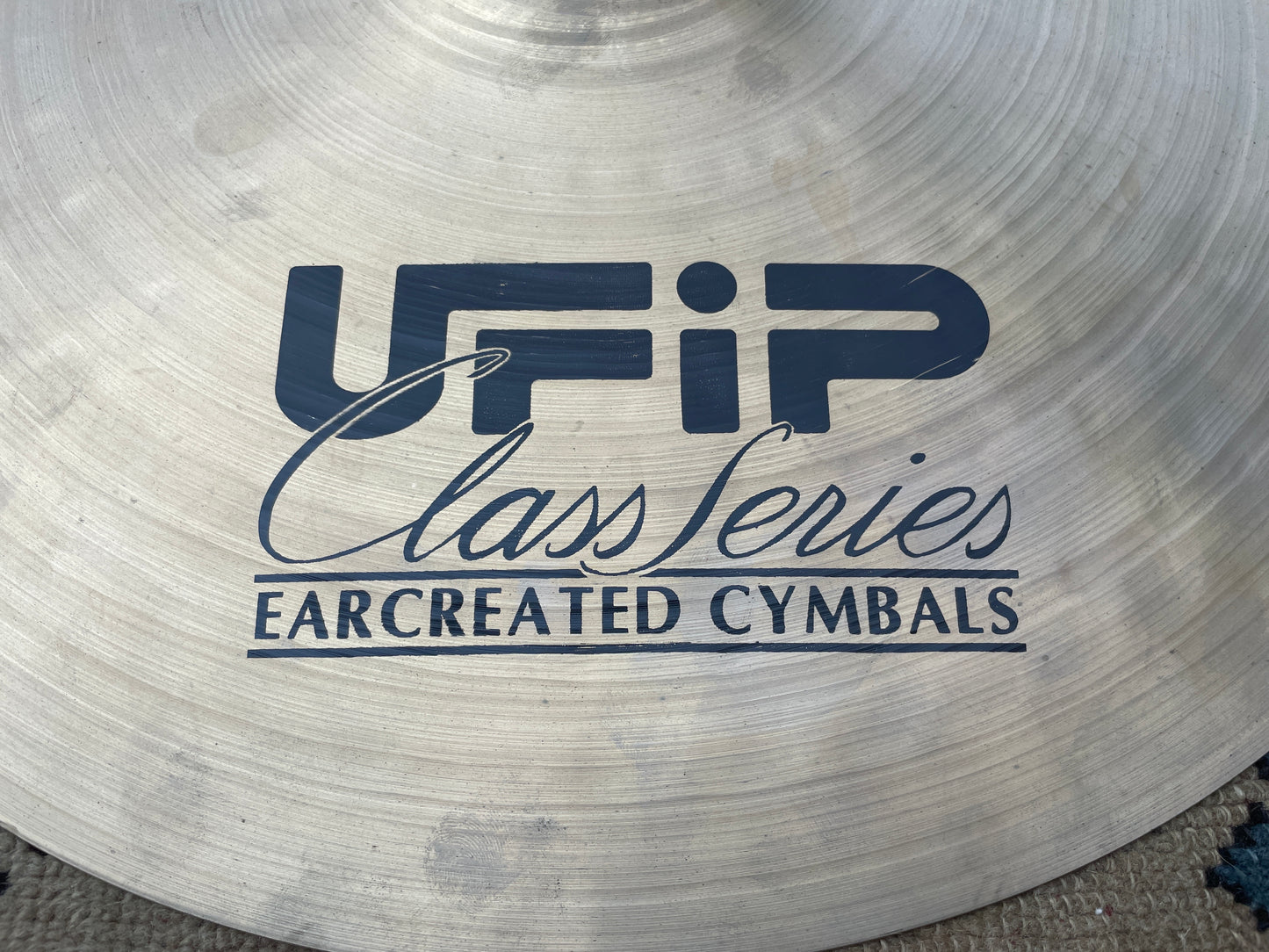 20" UFIP Class Series Ride Cymbal 2186g
