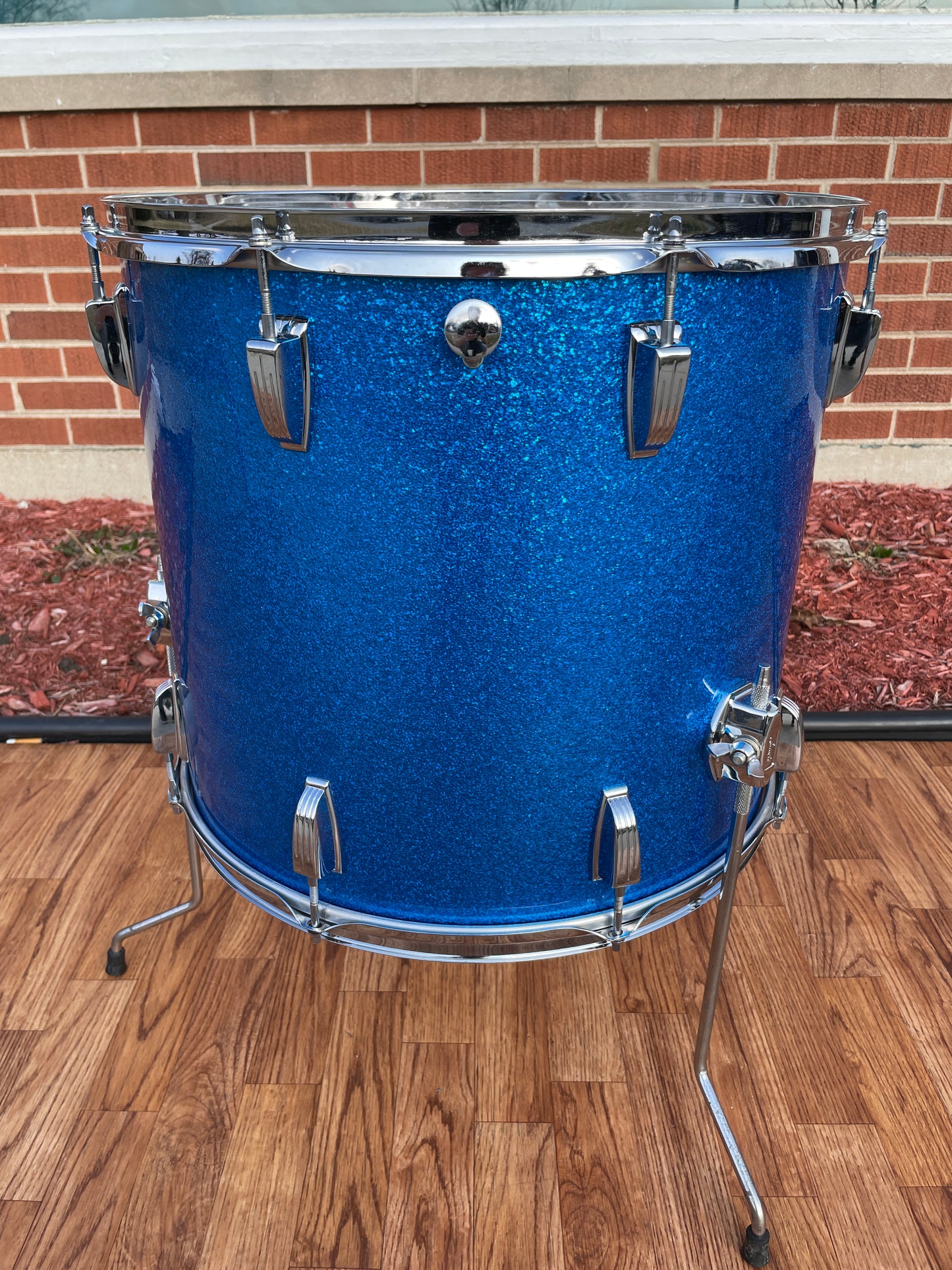1968-1969 Ludwig 16x18 Floor Tom Drum Blue Sparkle