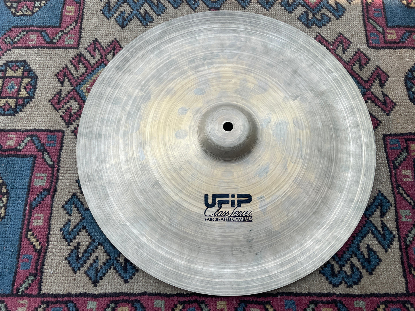 16" UFIP Class Series China Cymbal 838g