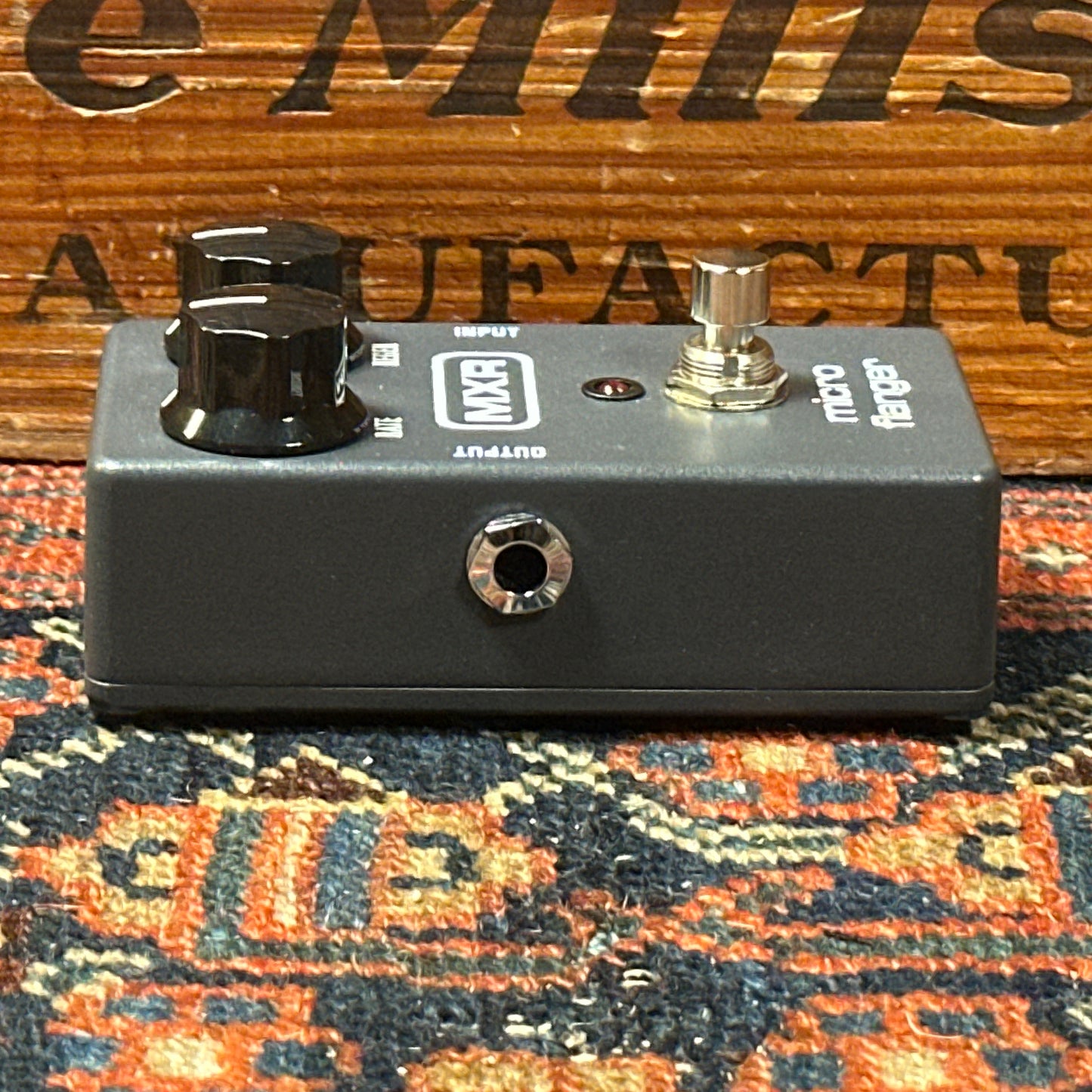 MXR M152 Micro Flanger Pedal *Video Demo*