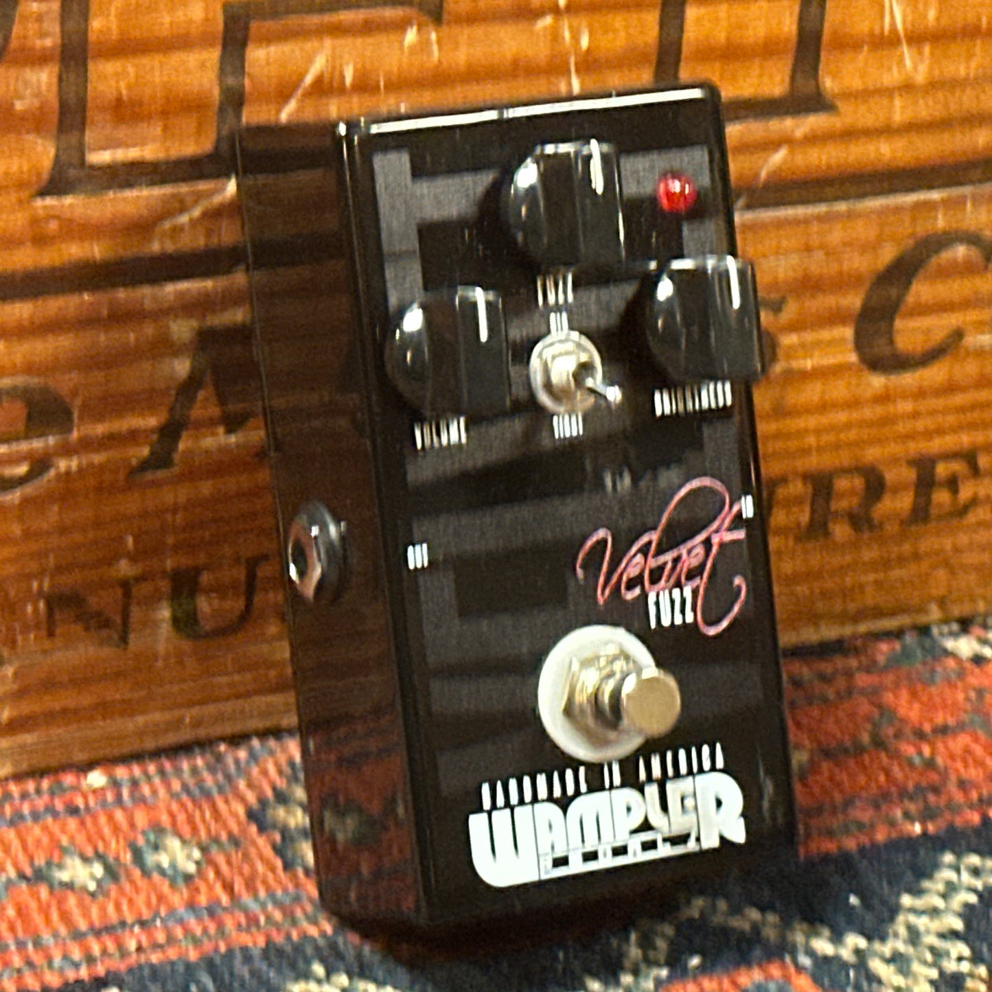 Wampler Velvet Fuzz Pedal V1 *Video Demo*