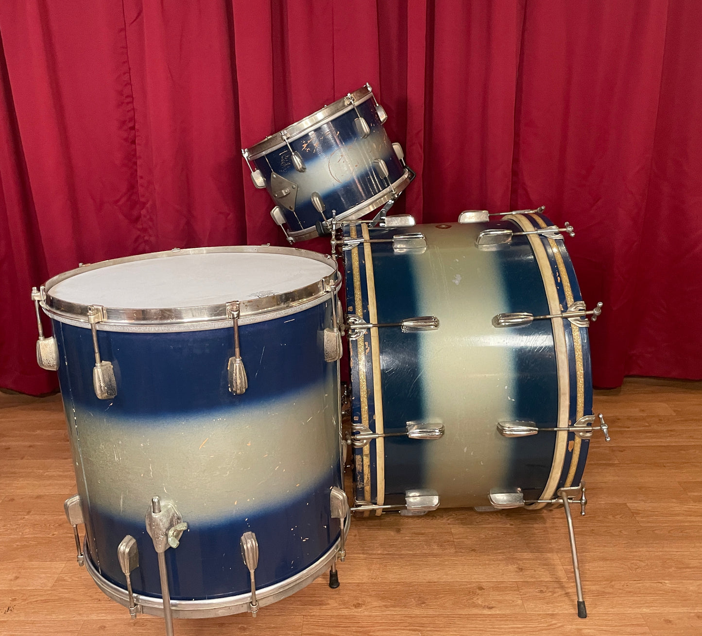 Vintage Slingerland Radio King Drum Set Blue/Silver Duco 24/13/16