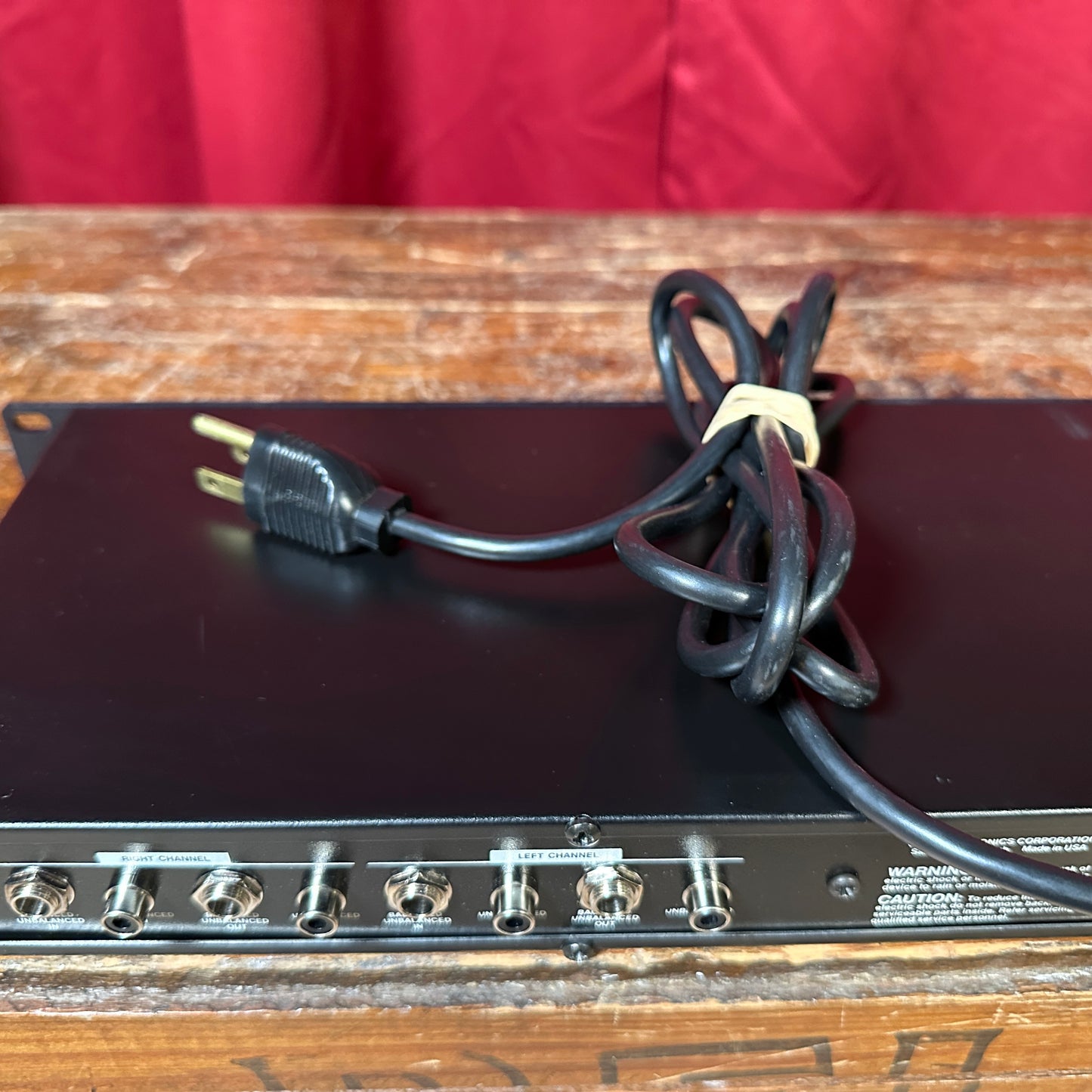 DOD R-430 Dual 15 Band Graphic Equalizer Rackmount EQ R430