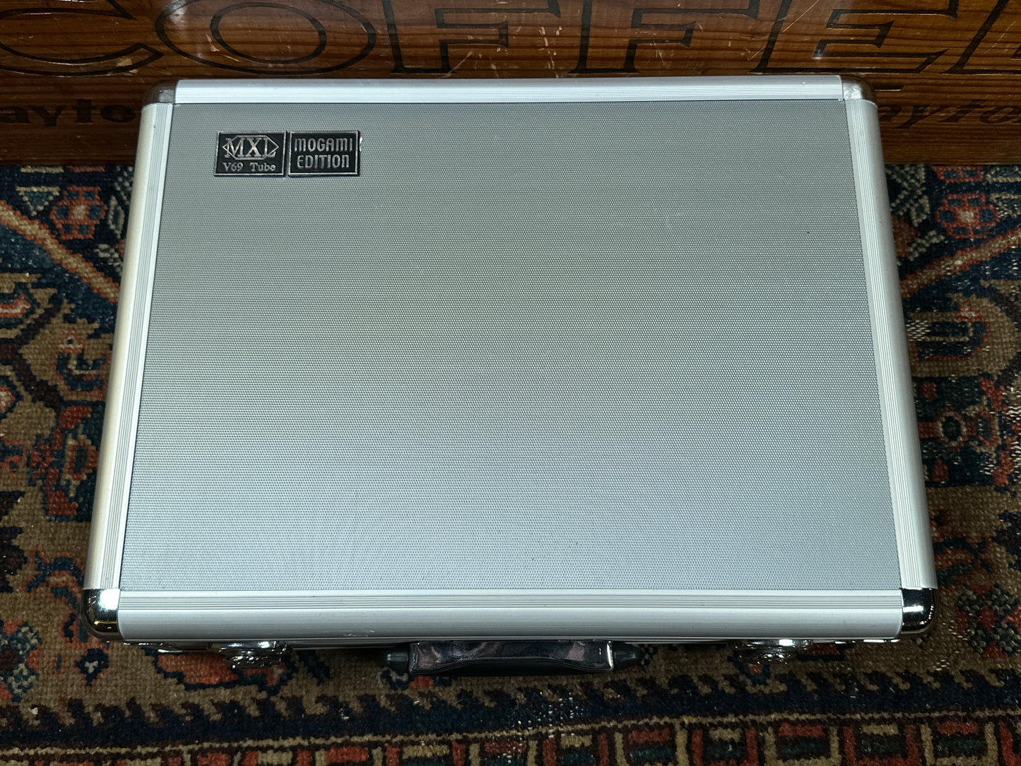 MXL V69 M EDT Mogami Edition Tube Condenser Microphone w/ Case