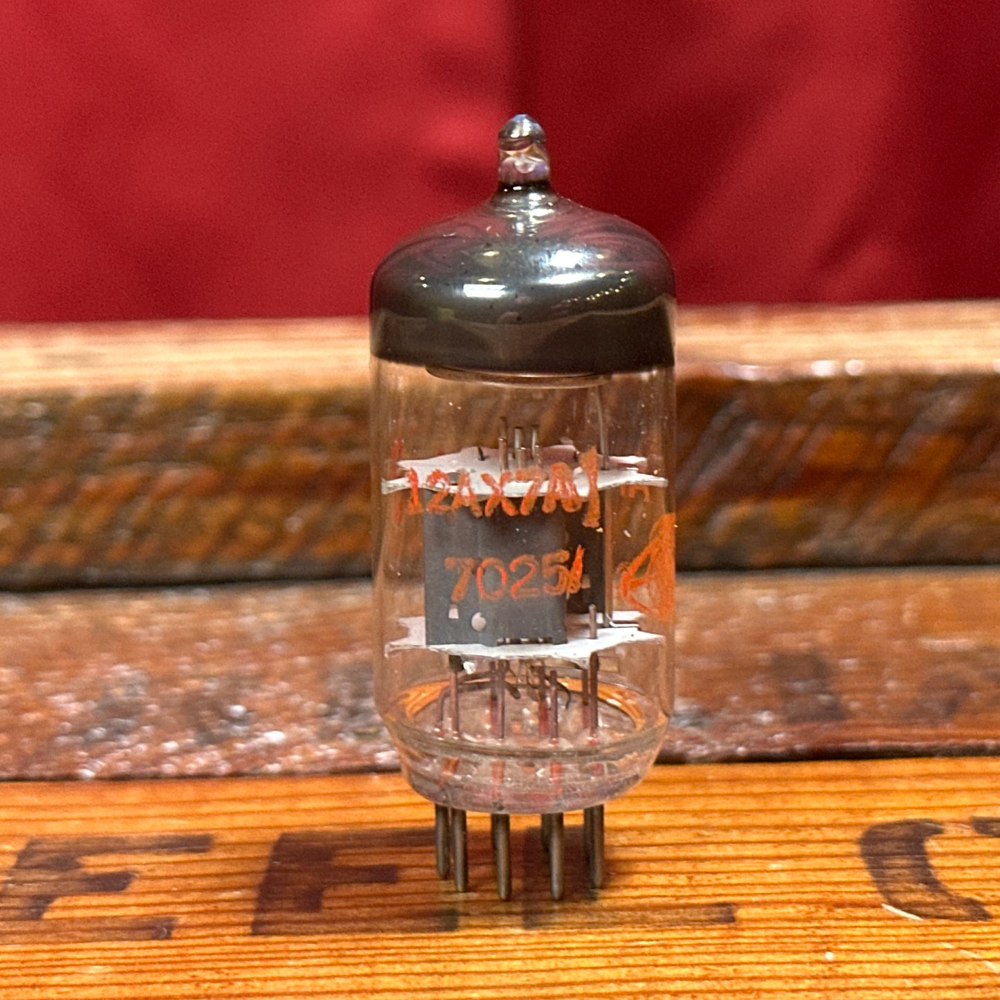 Vintage Amperex 7025 / 12AX7A Preamp Tube 12AX7 ECC83 Valve Orange Globe #273