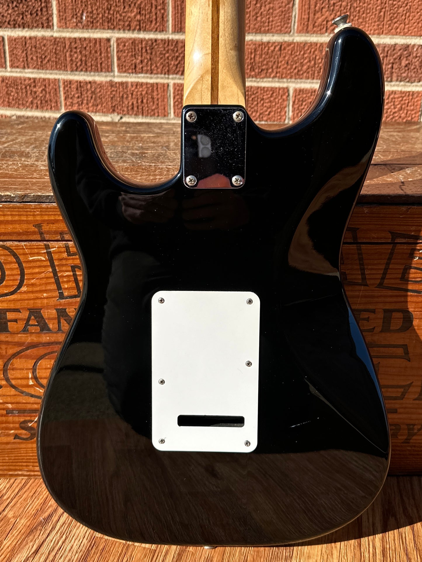 1996 Fender MIM Stratocaster Black w/ Fender Gig Bag