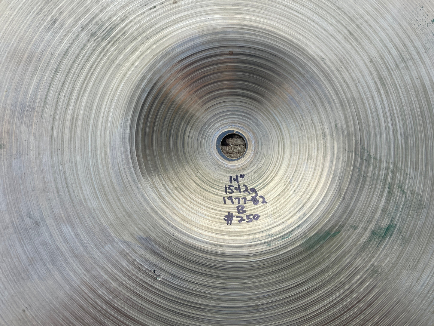 14" Zildjian A 1970s New Beat Hi-Hat Cymbal Pair 1072g/1542g *Video Demo*