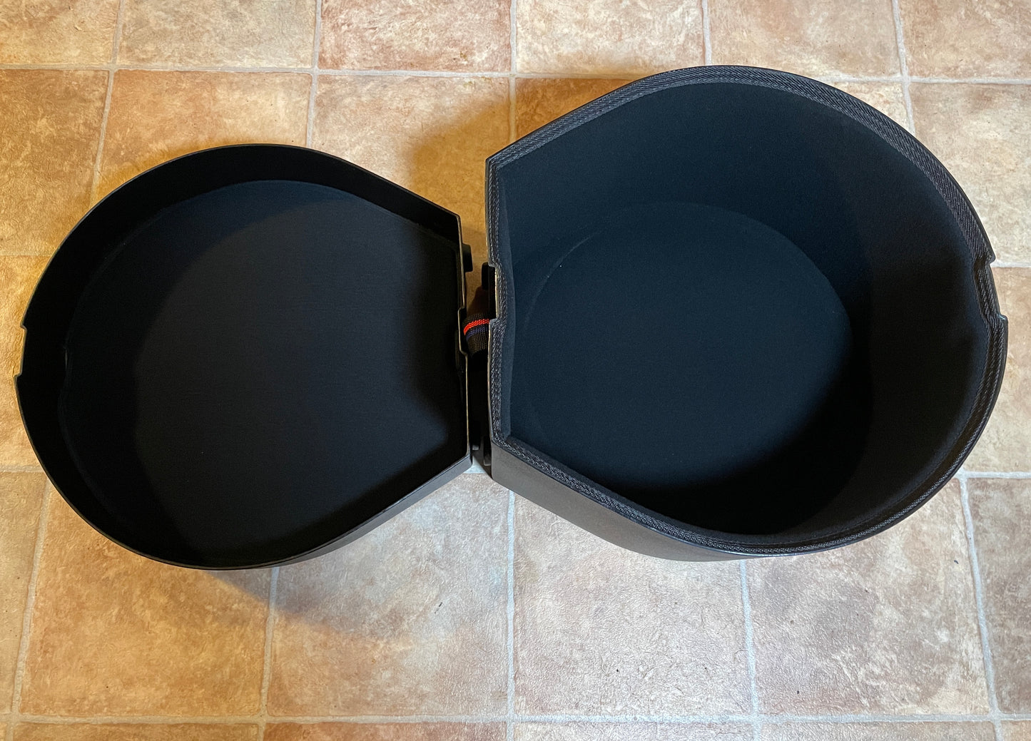 Humes & Berg Enduro Snare Drum Case 8x14 - Like New