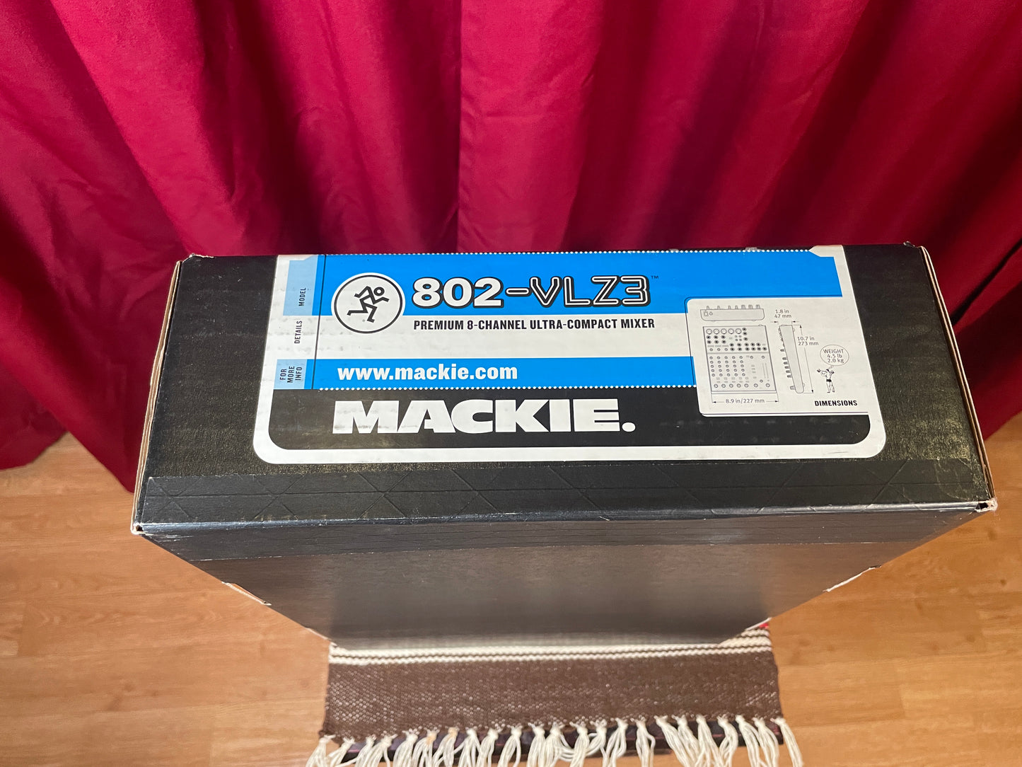 Mackie 802-VLZ3 Ultra Compact 8-Channel Mixer NOS