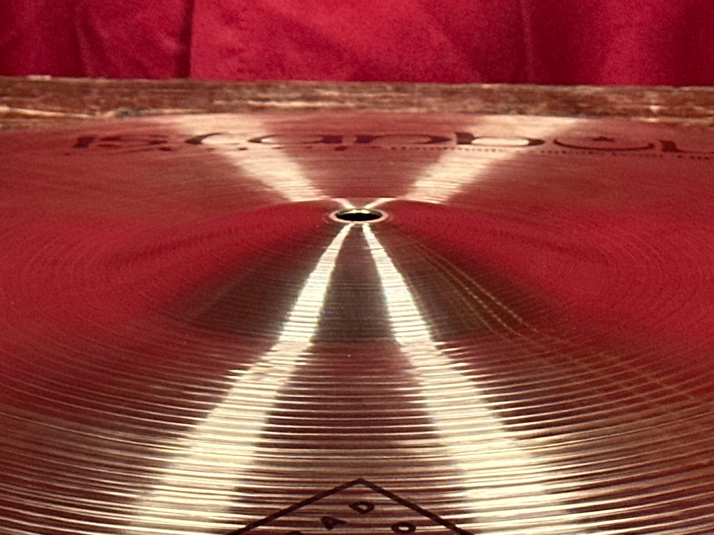 22" Istanbul Agop Traditional Dark Crash Cymbal 2088g *Video Demo*