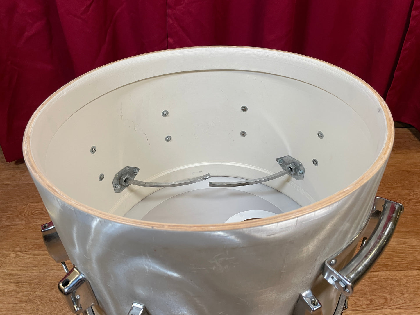 1960s Camco 14x20 Bass Drum White Moire / Satin Flame