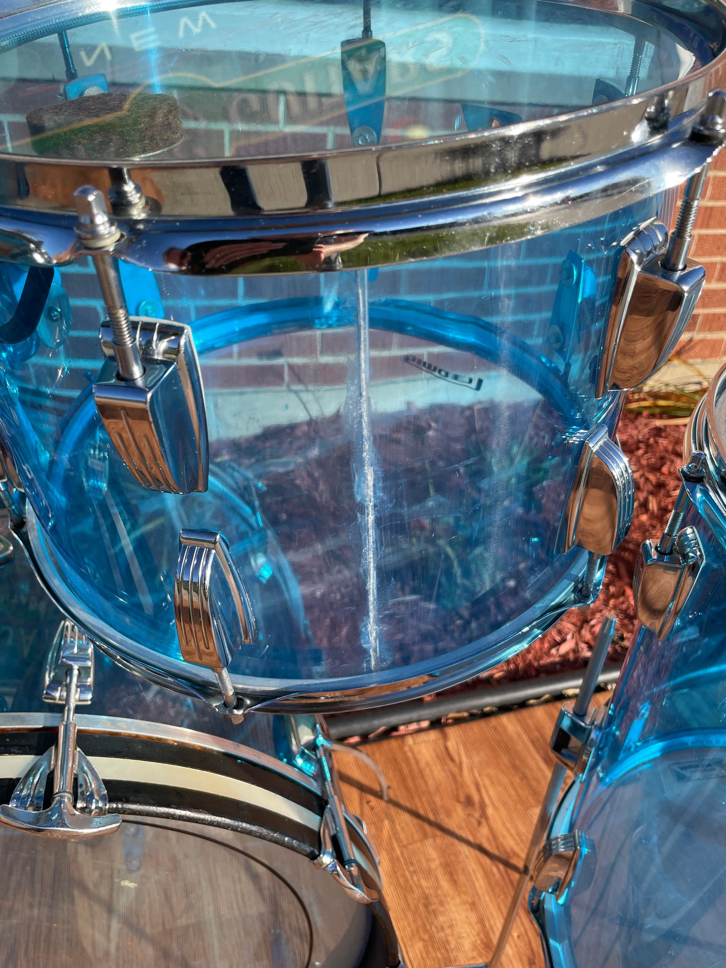 1970s Ludwig Blue Vistalite Big Beat Outfit Drum Set 22/12/13/16