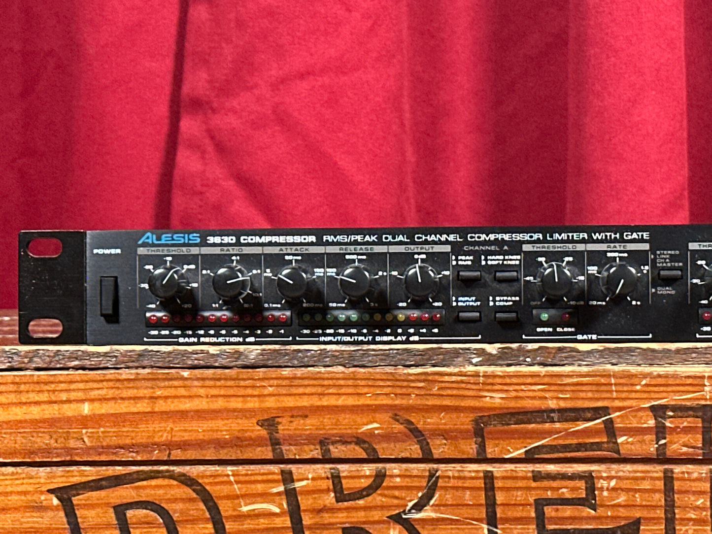 1990s Alesis 3630 Dual Channel Compressor / Limiter with Gate