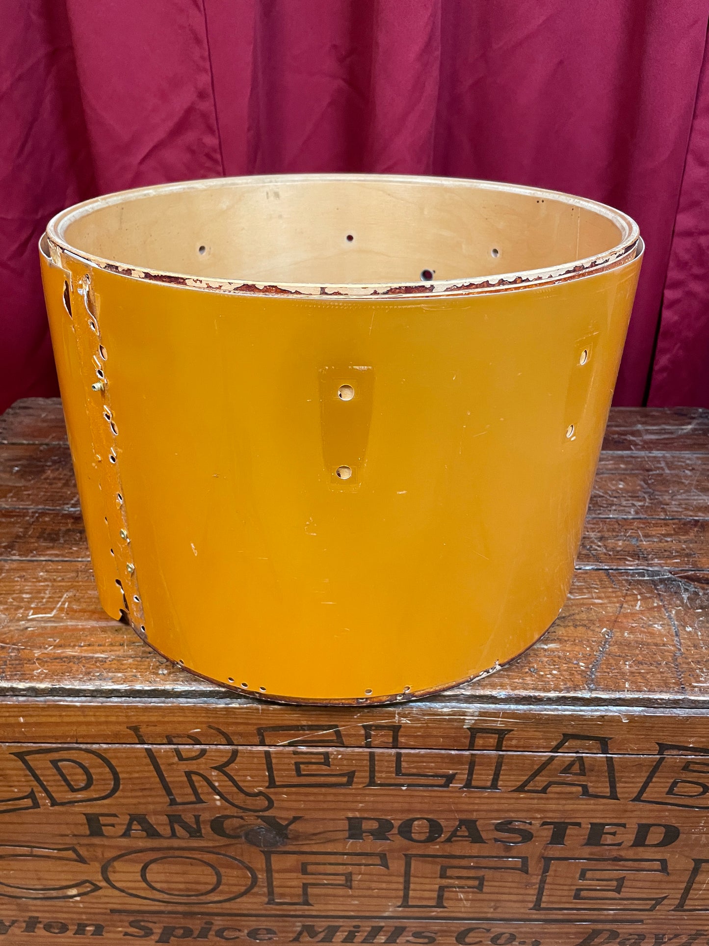 1980s Ludwig 9x13 Concert Tom Drum Shell Gold Silk 6-Ply