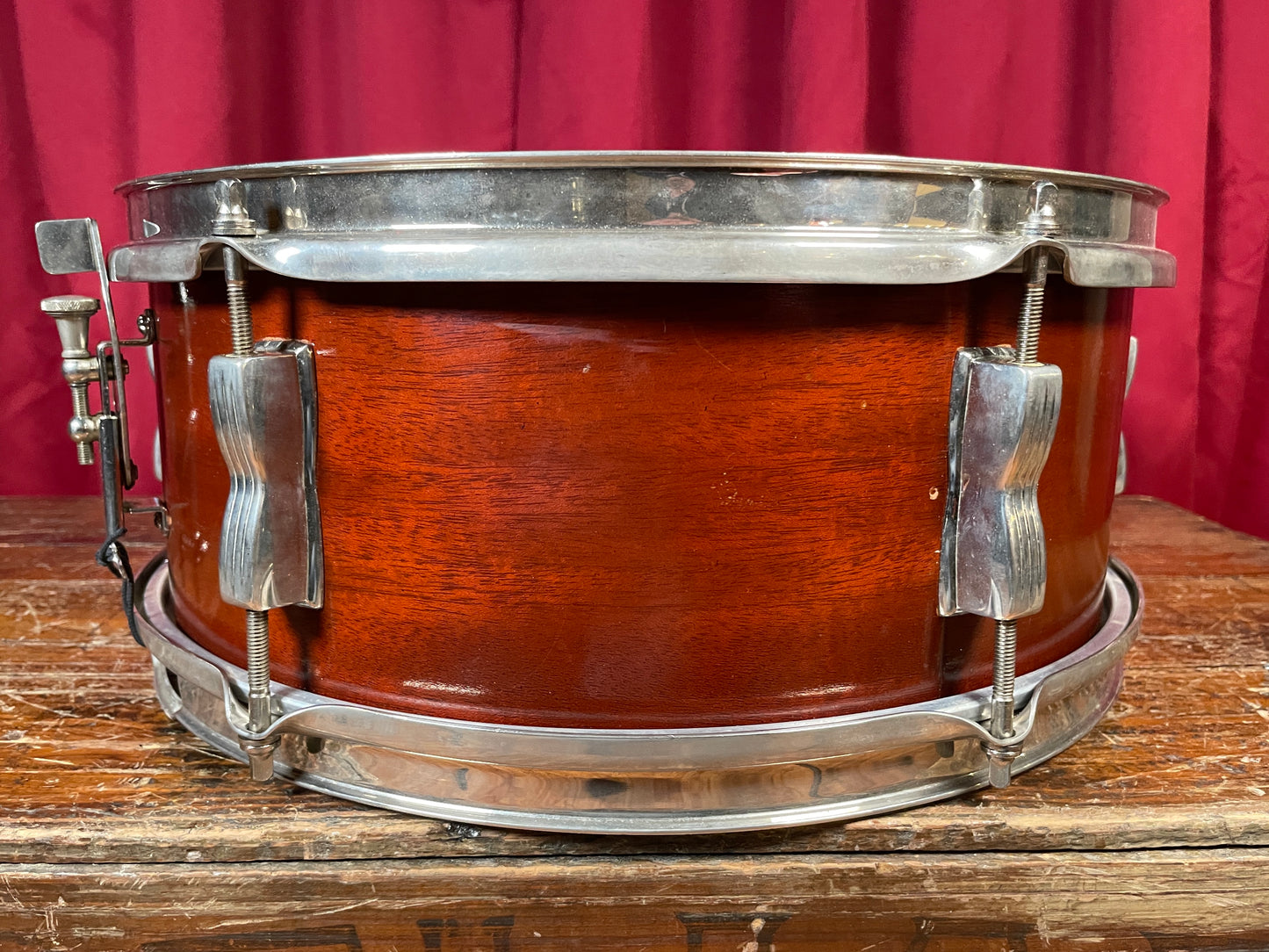 1957 WFL Ludwig 5.5x14 Model 491 Supreme Concert / Pioneer Snare Drum Mahogany