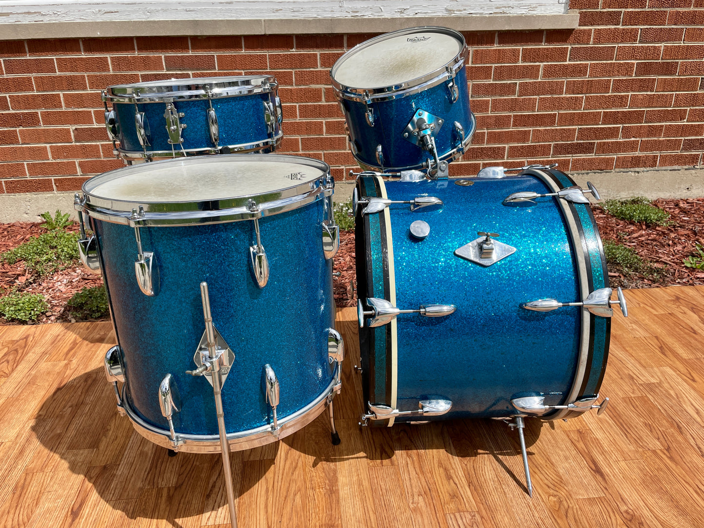 1960s Gretsch Progressive Jazz Drum Set Blue Sparkle 20/12/14/5.5x14