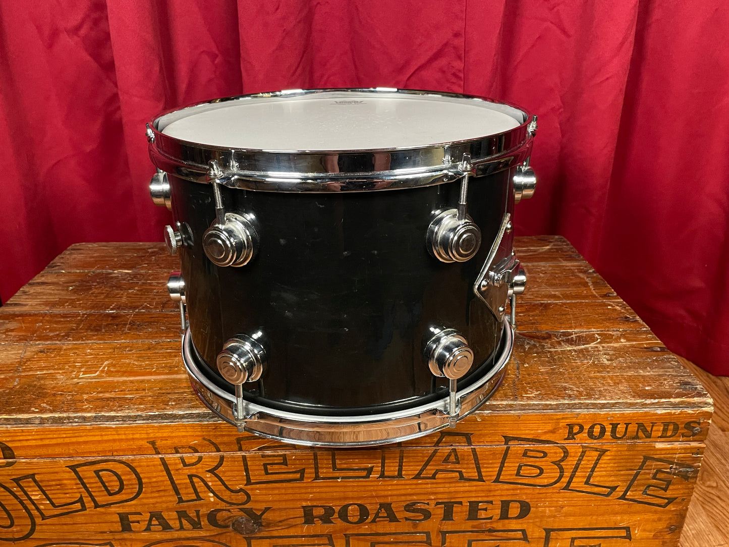 Vintage Camco Aristocrat 9x13 Tom Drum Black Wrap Oaklawn