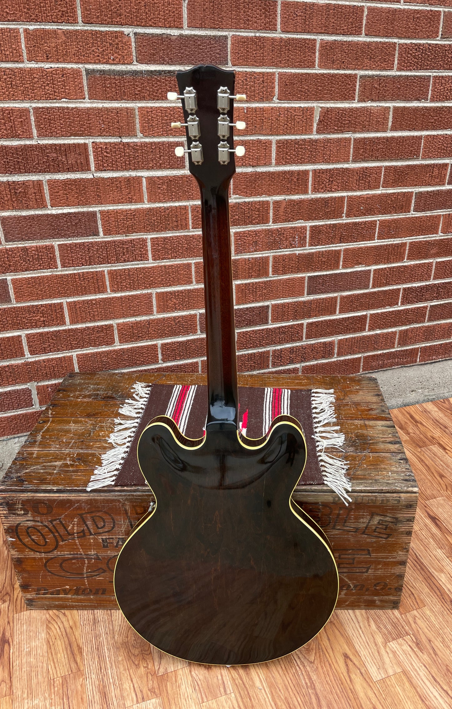 1962 Gibson ES-330T Hollowbody Electric Guitar Sunburst ES330
