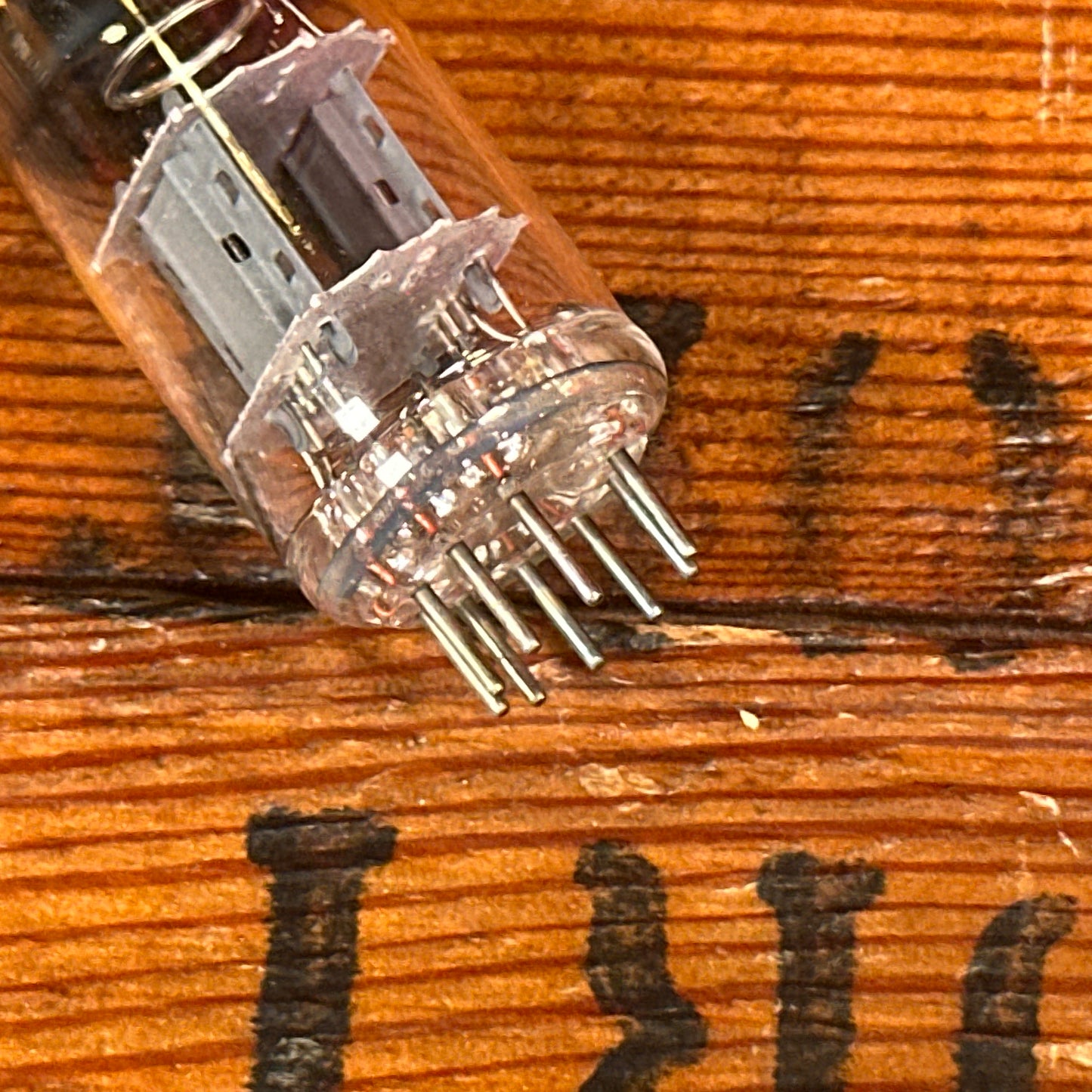 Vintage RCA 12AT7 Preamp Tube Grey Plate ECC81 Valve Halo Getter NOS #251