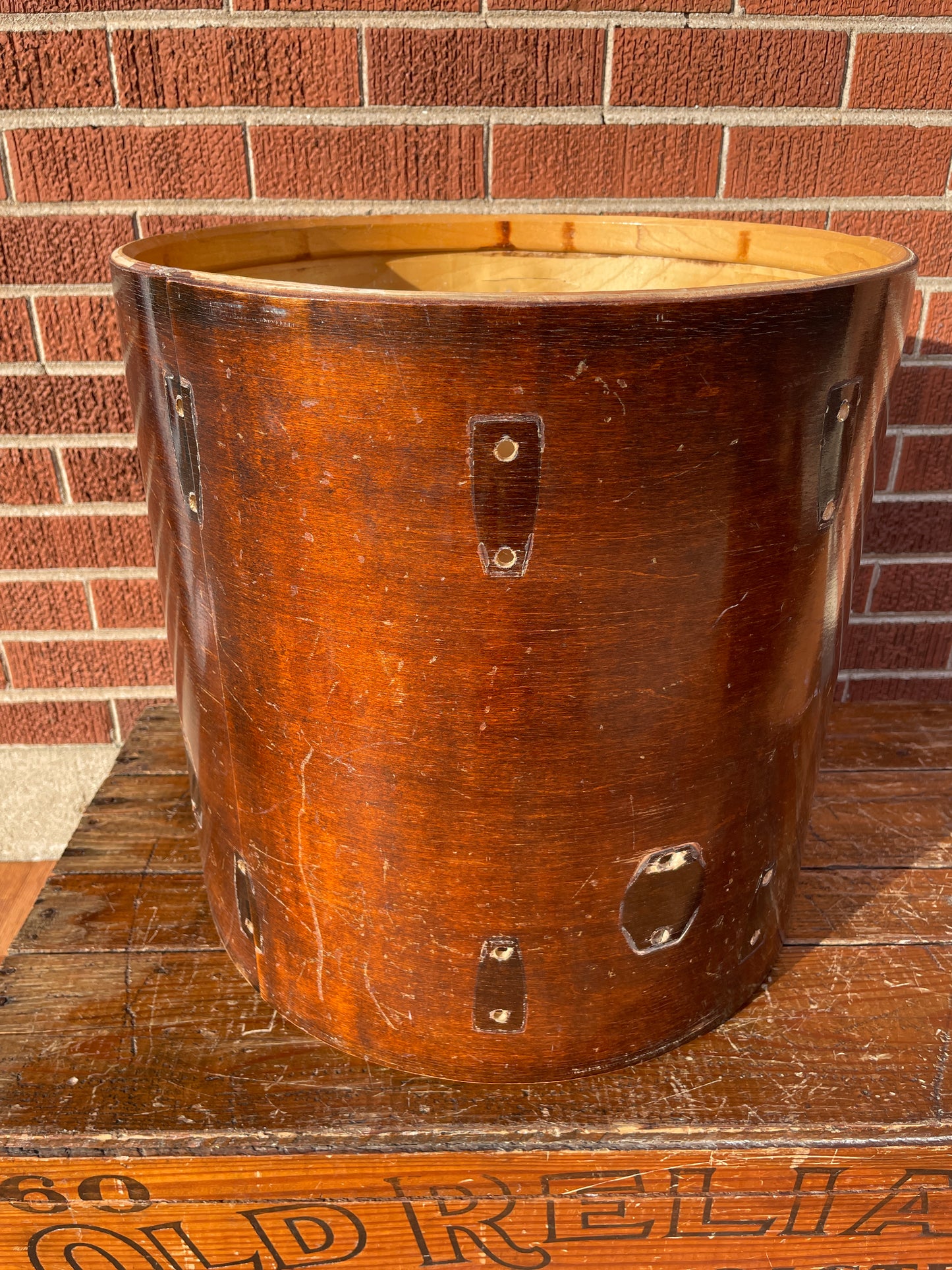1970s Ludwig 16x16 Floor Tom Drum Shell Walnut Thermo-Gloss