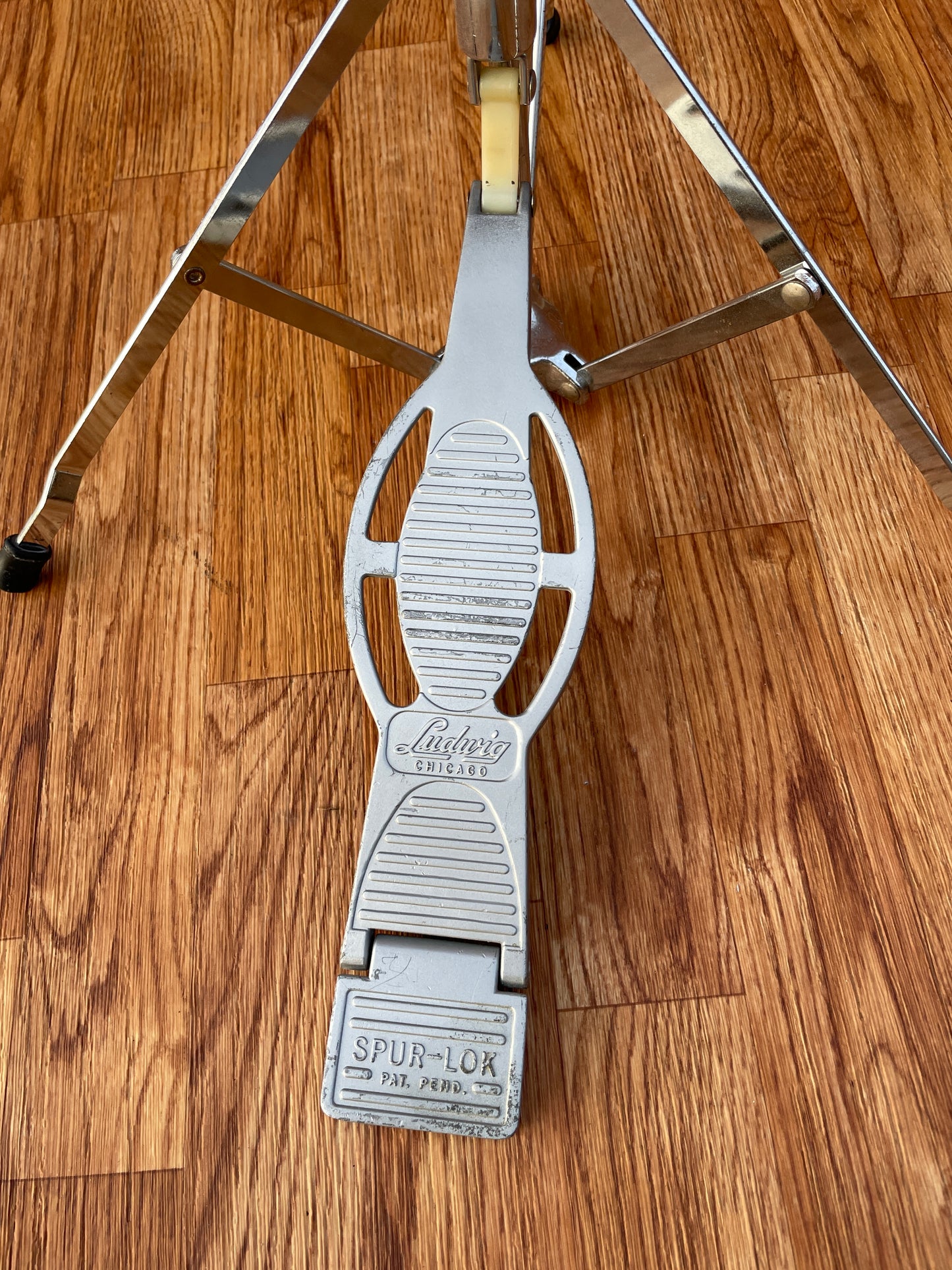 1960s Ludwig No. 1123-1 Spur-Lok Hi-Hat Stand