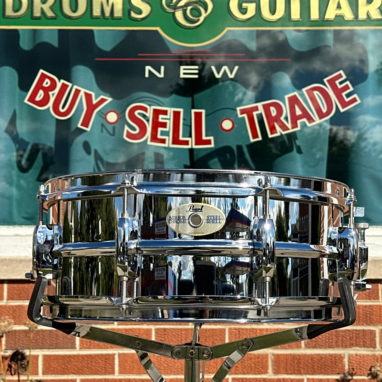 2000s Pearl Standard Steel 5.5x14 Snare Drum Mirror Chrome SS1455
