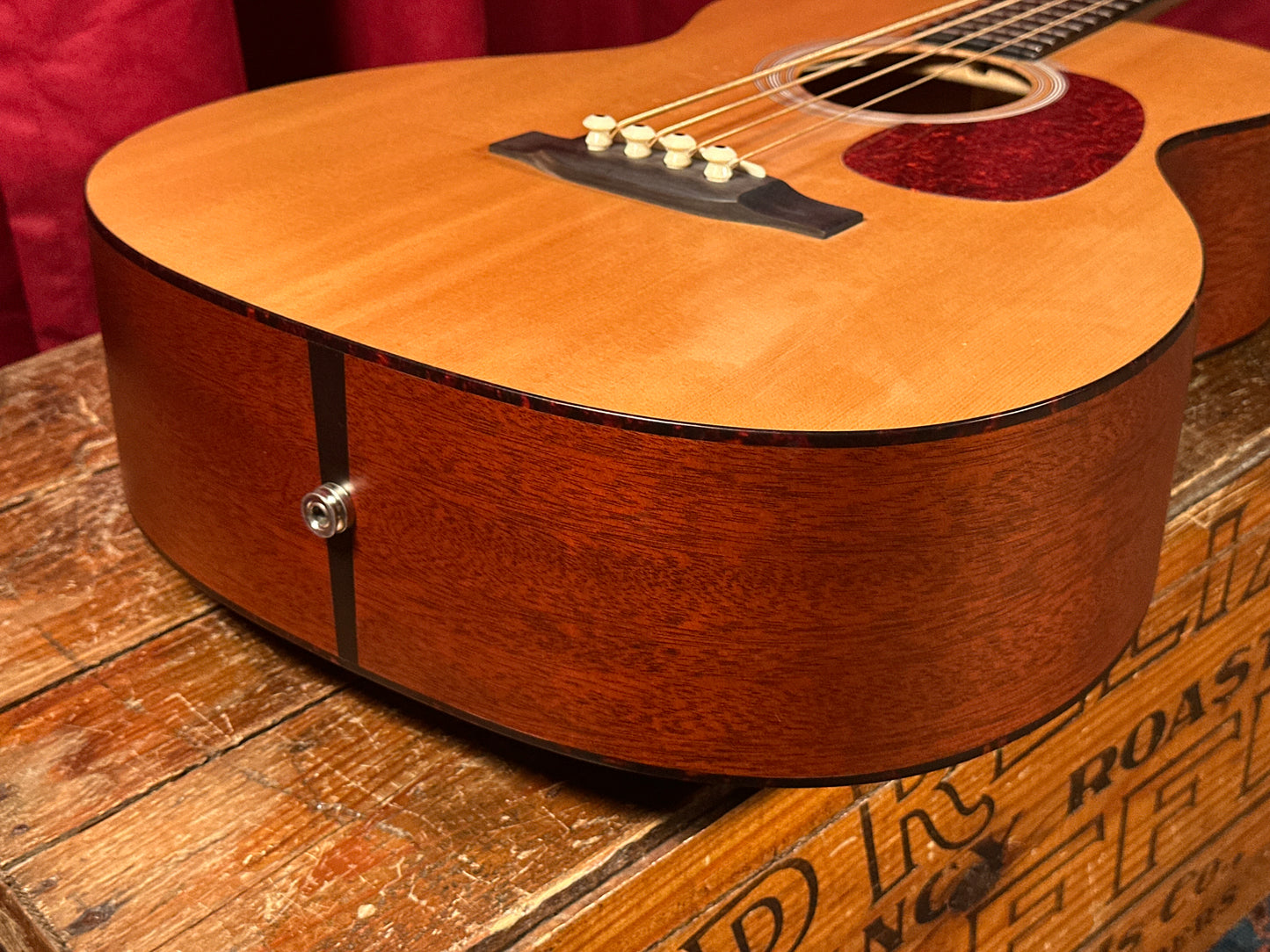 1998 Martin B-1 Acoustic Electric Bass Natural w/ OHSC