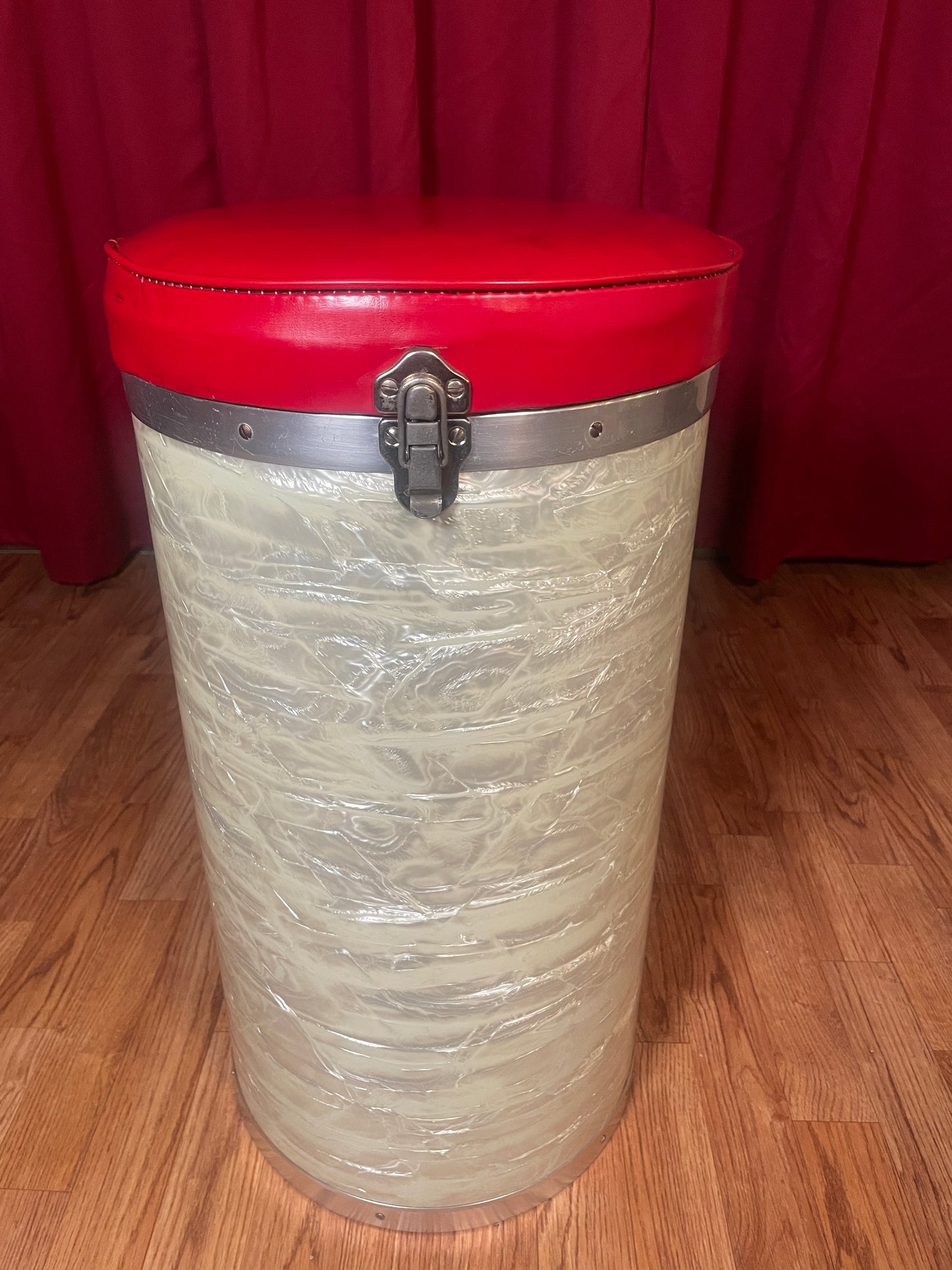 Vintage 1960s Ludwig No. 1027 Canister Throne White Marine Pearl w/ Red Top Seat Case