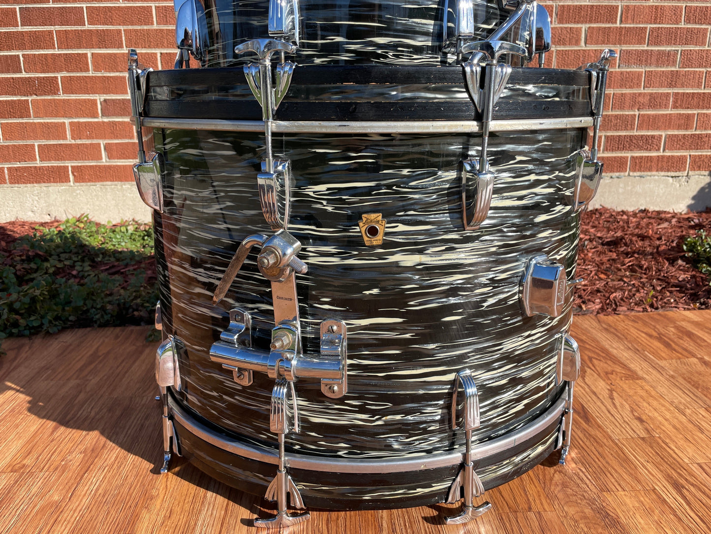 1969 Ludwig Super Classic Drum Set Oyster Black Pearl 22/13/16