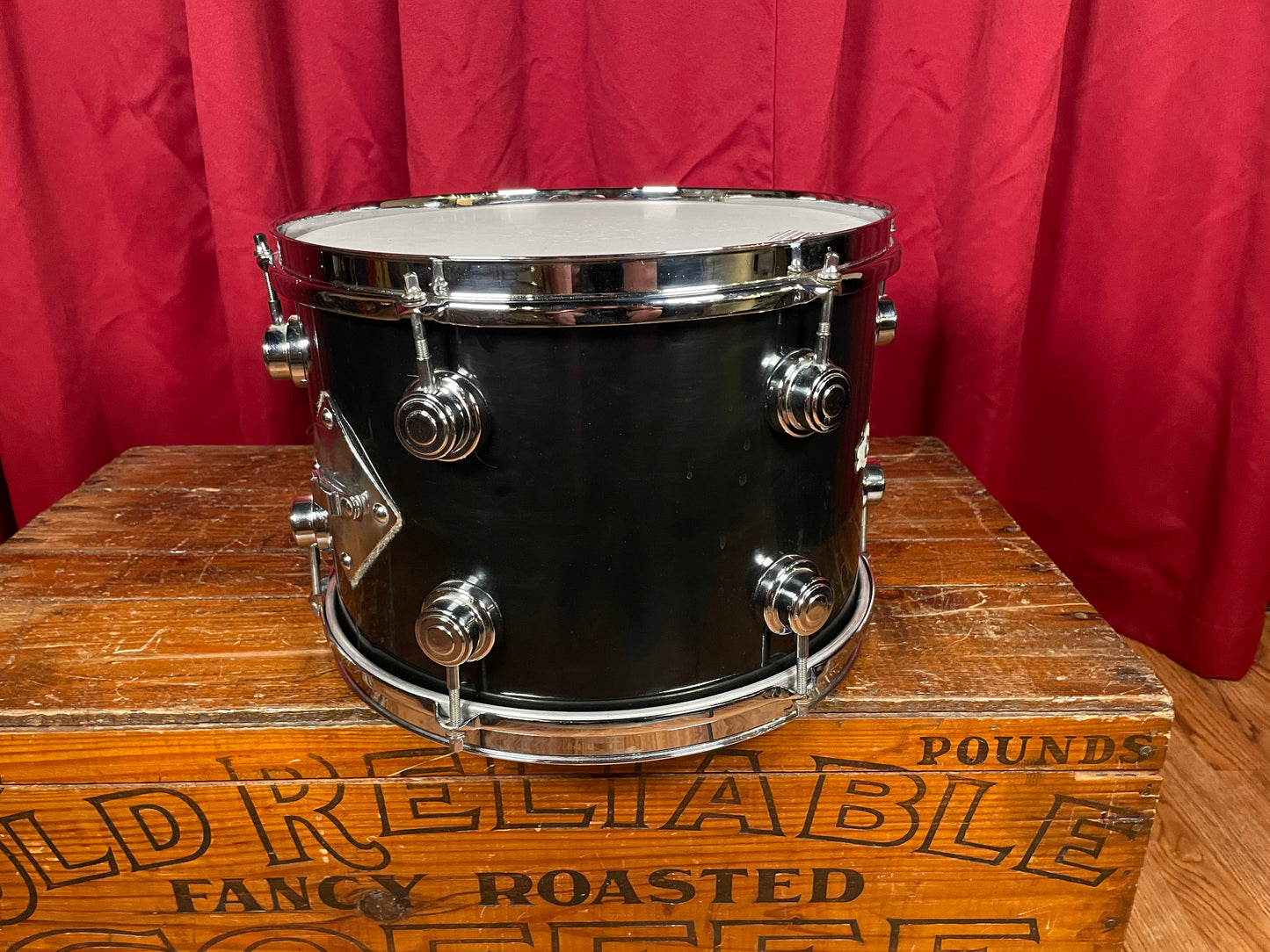 Vintage Camco Aristocrat 9x13 Tom Drum Black Wrap Oaklawn