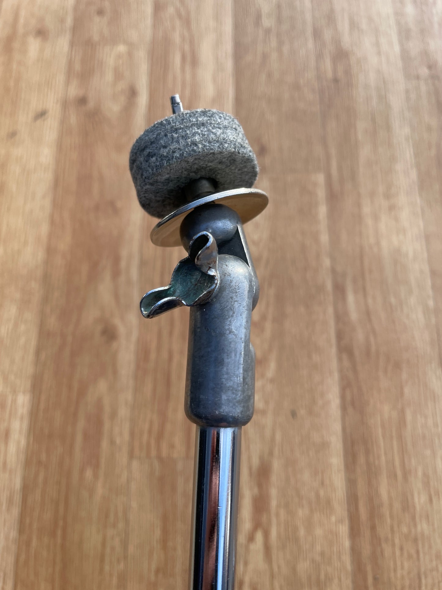 1960s Slingerland No. 761-21 Adjustable Bass Drum Mount L-Arm Cymbal Holder