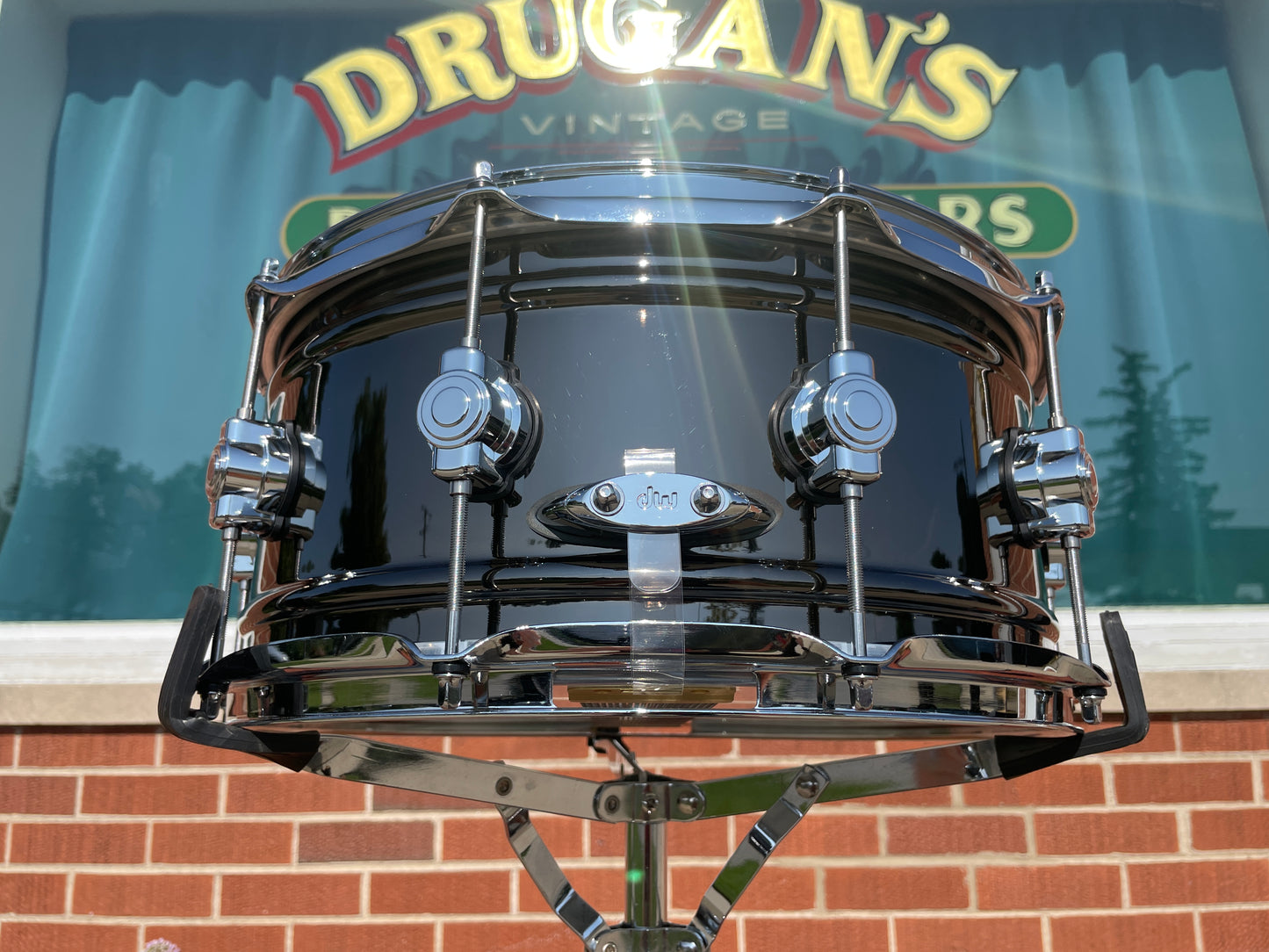 DW Design Series 6.5X14 Black Nickel Over Brass Snare Drum DDSD6514BNCR