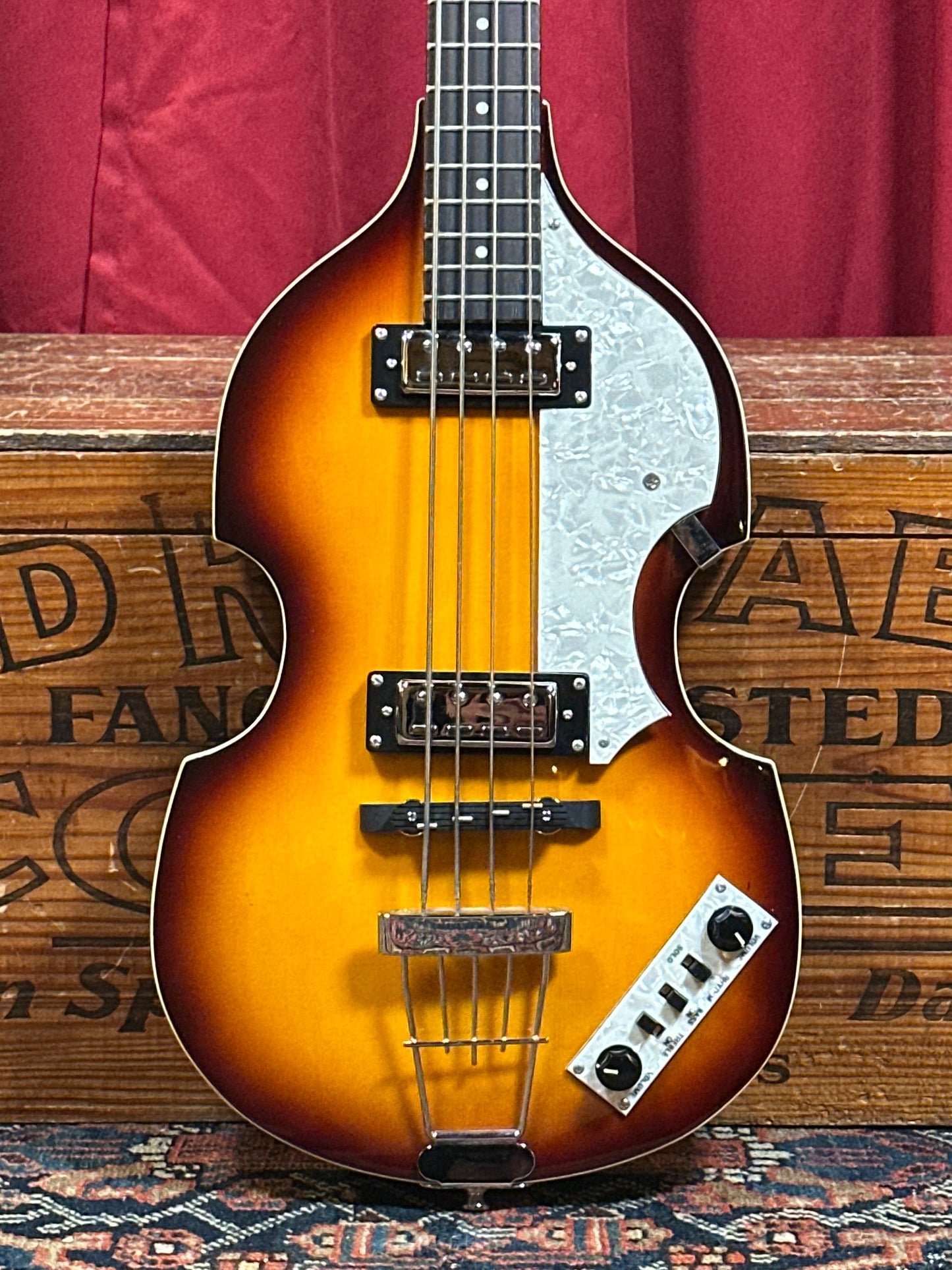 Hofner B-Bass Icon Series Violin Bass Tobacco Burst w/ OHSC