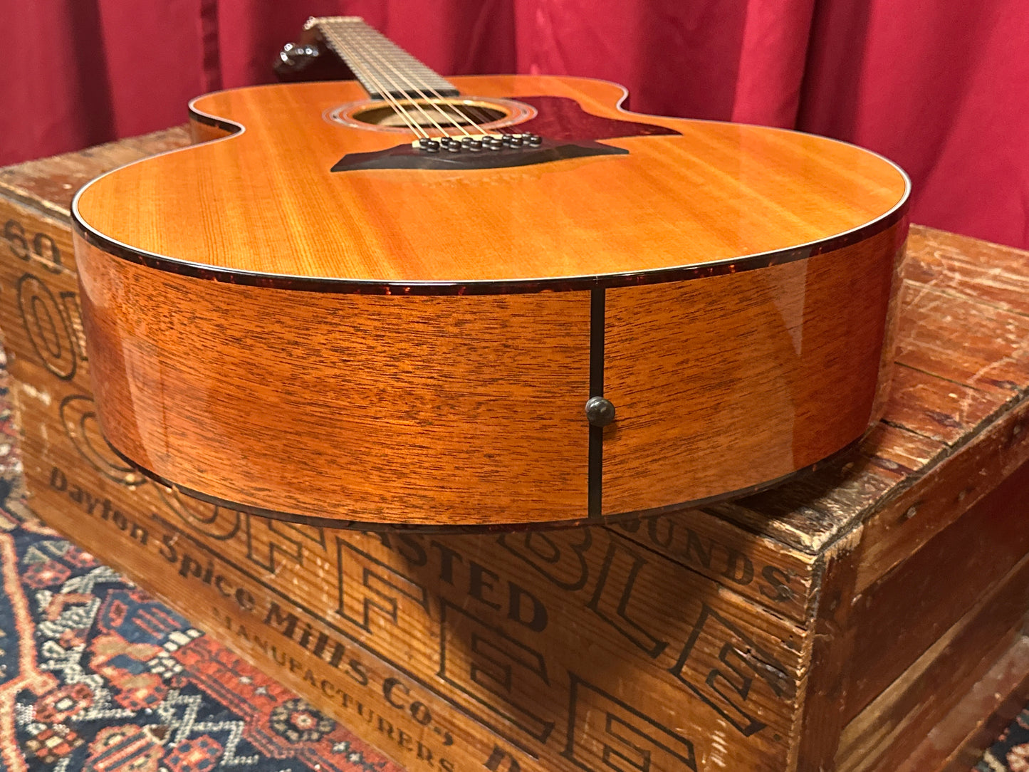 1995 Taylor 555 12-String Acoustic Guitar Natural w/ OHSC