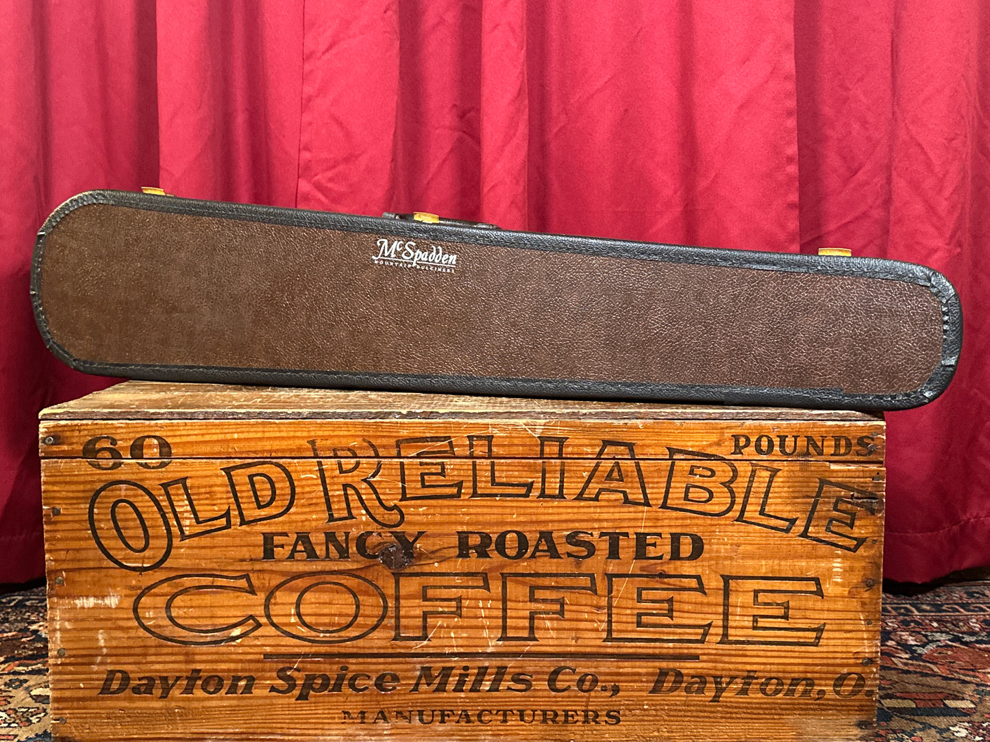 1991 McSpadden FM-12W Hourglass Mountain Dulcimer Walnut w/ OCBC