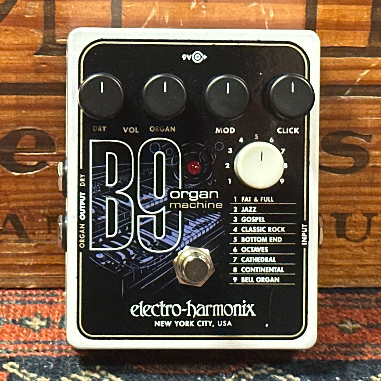 Electro-Harmonix B9 Organ Machine Pedal *Video Demo*