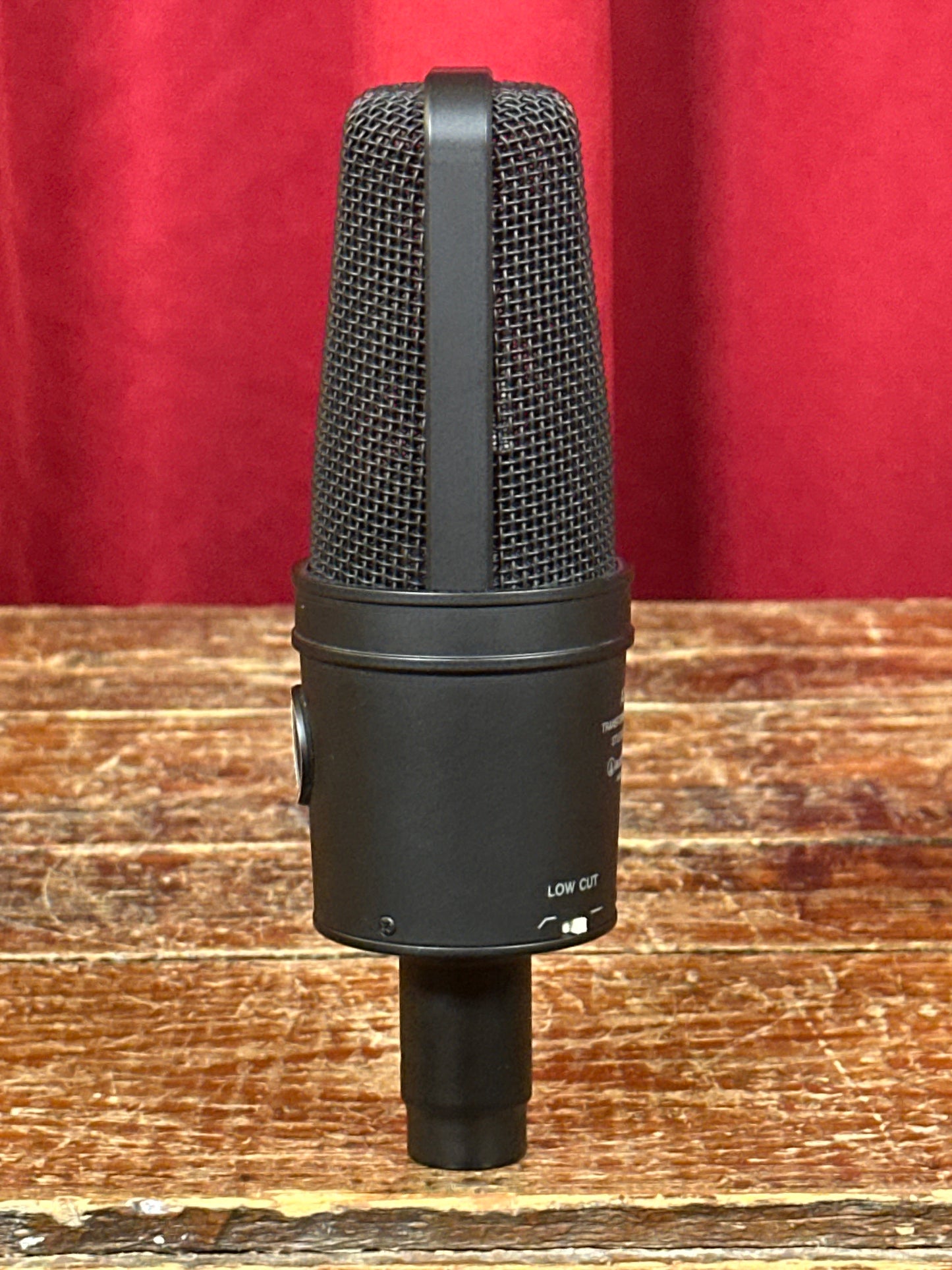 Audio Technica AT4033 Cardioid Condenser Microphone