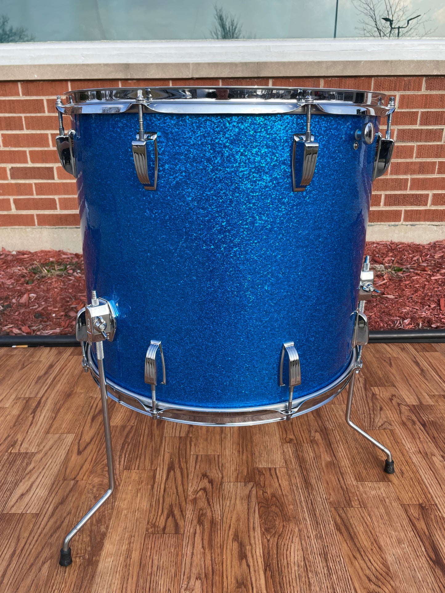 1968-1969 Ludwig 16x18 Floor Tom Drum Blue Sparkle