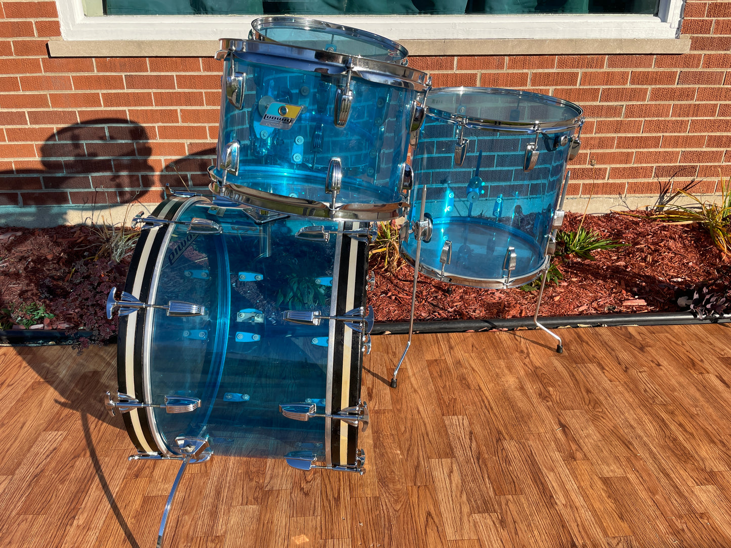 1970s Ludwig Blue Vistalite Big Beat Outfit Drum Set 22/12/13/16