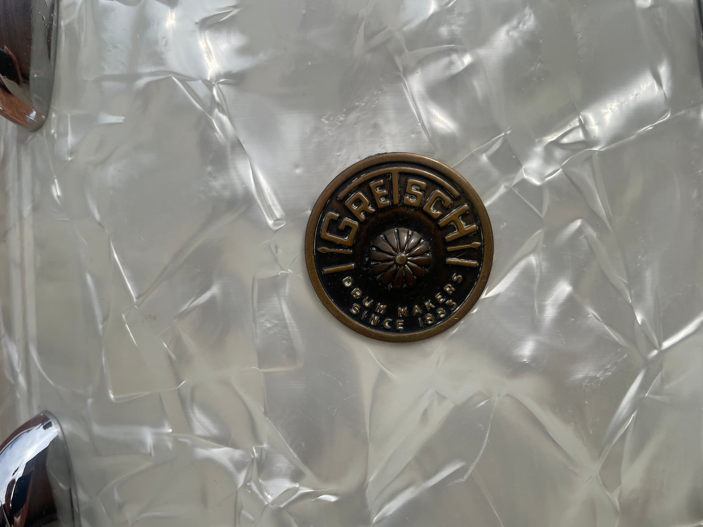 1960s Gretsch No. 4416 9x13 Tom Drum White Marine Pearl Round Badge
