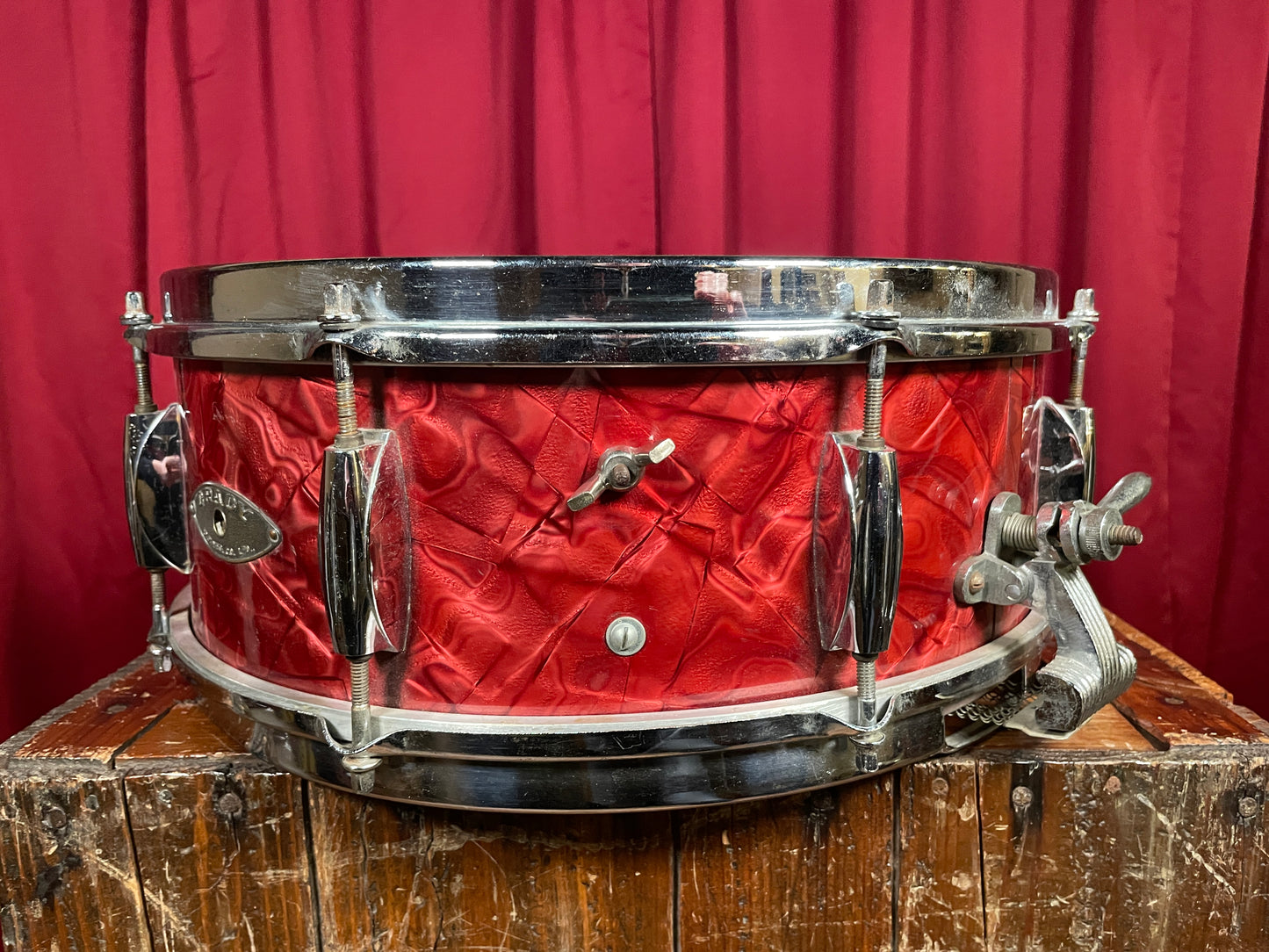 1960s Gracy 5.5x14 Snare Drum Red Pearl 8-Lug MIJ