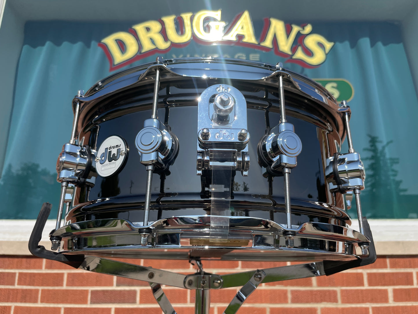 DW Design Series 6.5X14 Black Nickel Over Brass Snare Drum DDSD6514BNCR