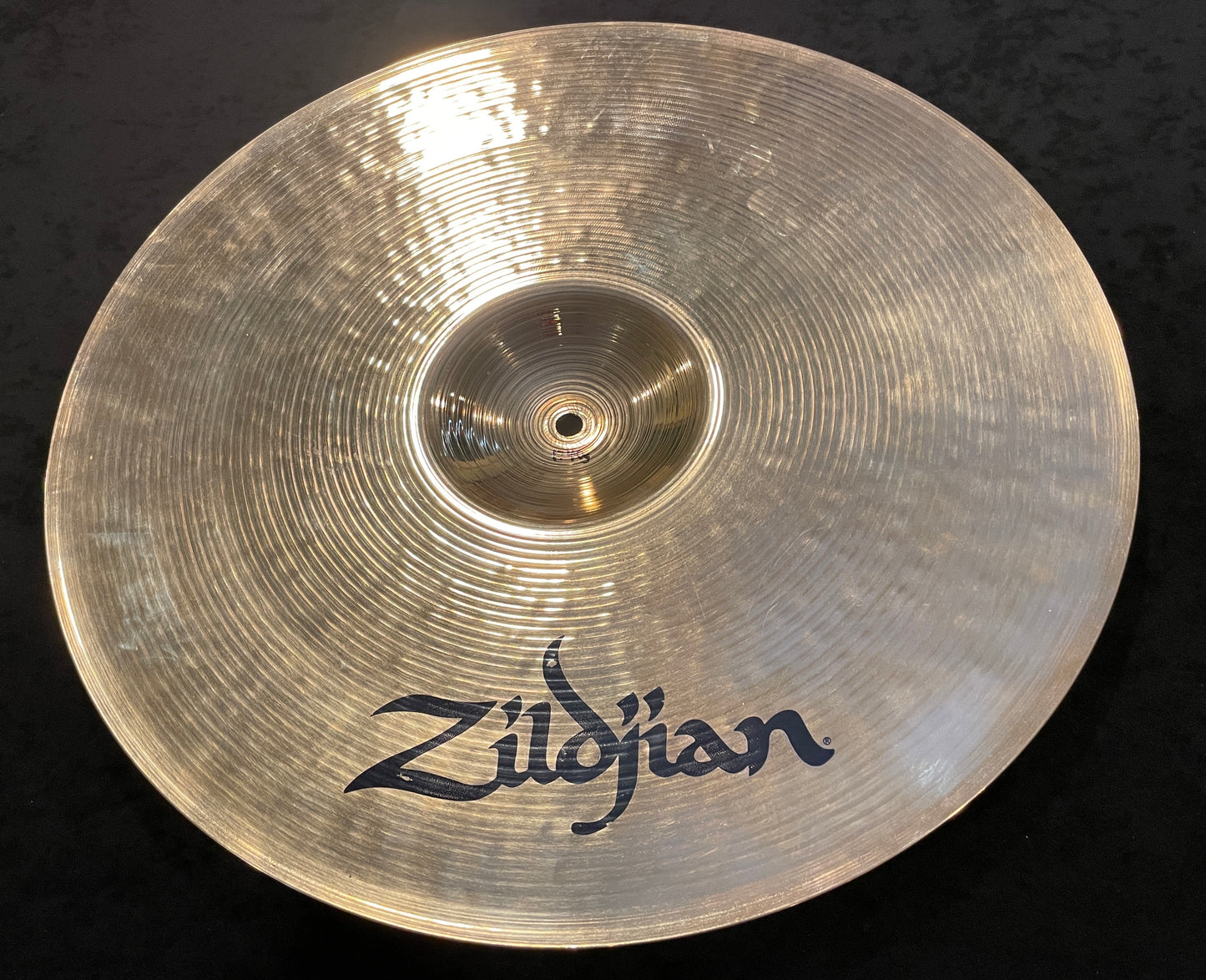 19" Zildjian K Dark Crash Thin Cymbal 1740g