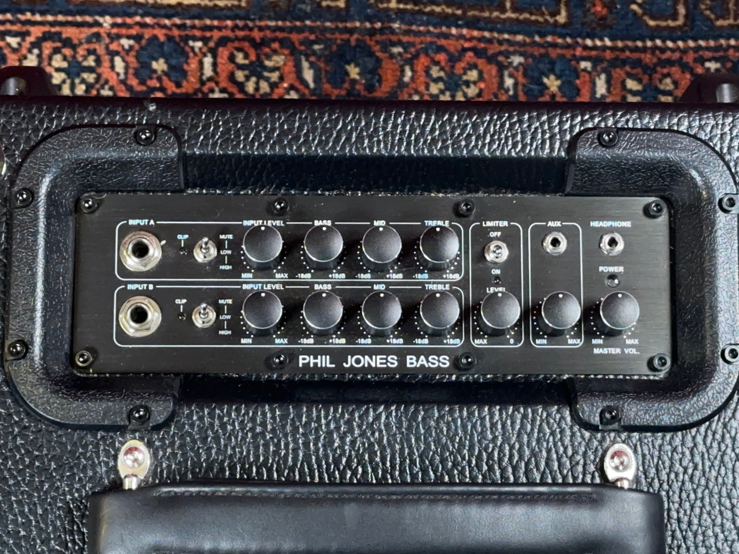 Phil Jones Bass BG-400 Suitcase Compact 4x5 Combo Amplifier w/ Cover