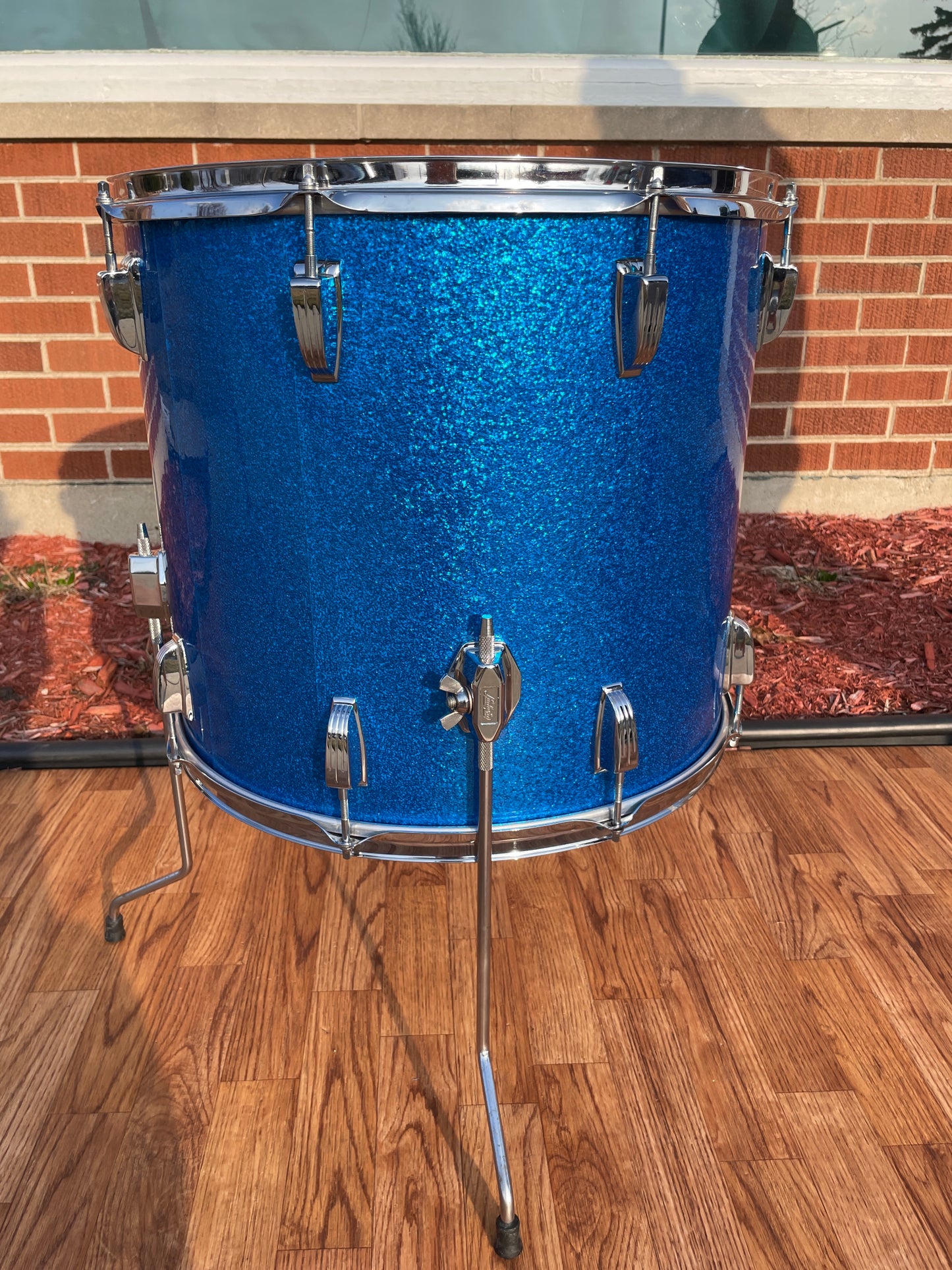 1968-1969 Ludwig 16x18 Floor Tom Drum Blue Sparkle