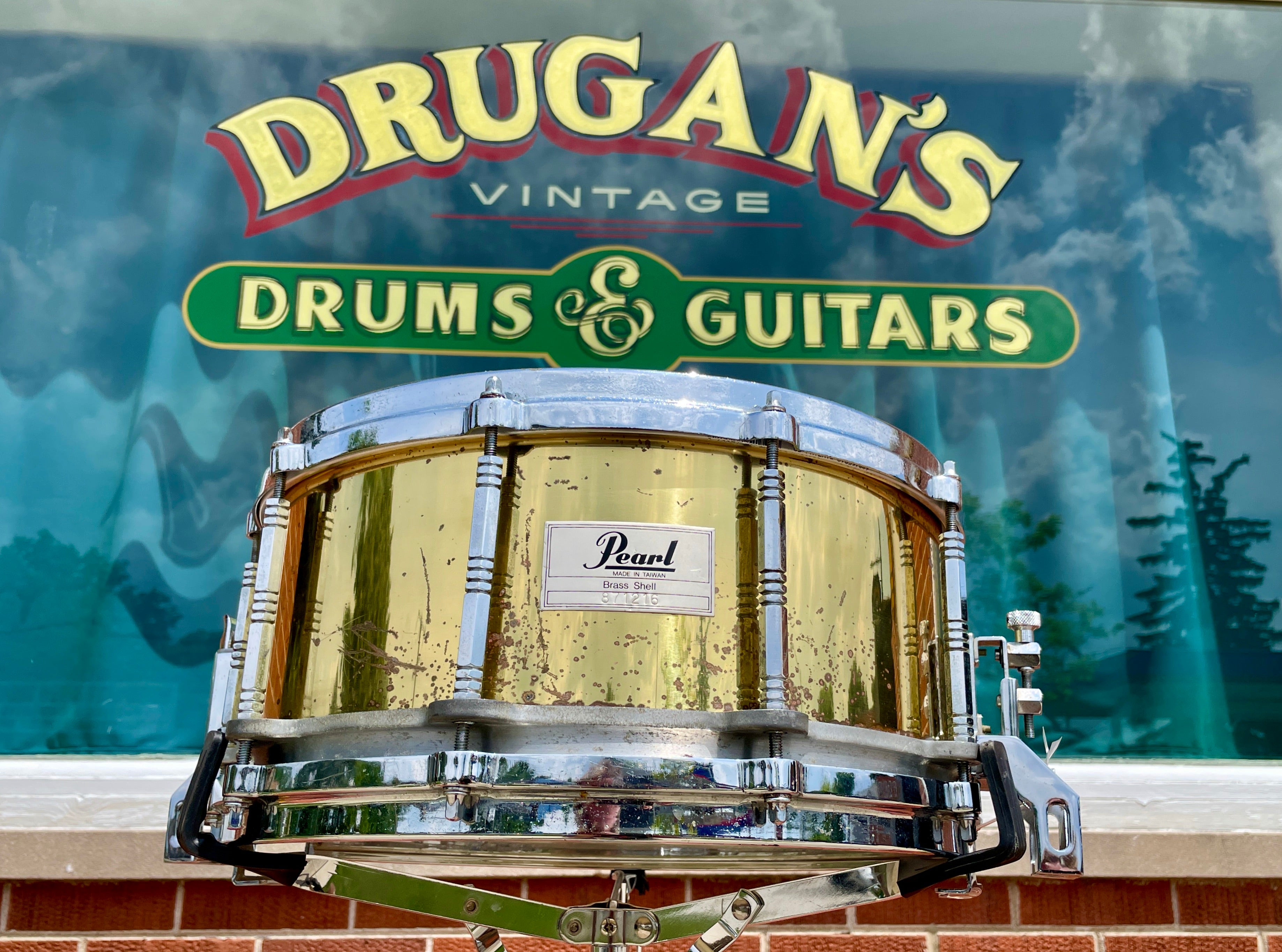 1980s Pearl 6.5x14 Brass Free Floating Snare Drum B-914D – Drugan's Drums &  Guitars