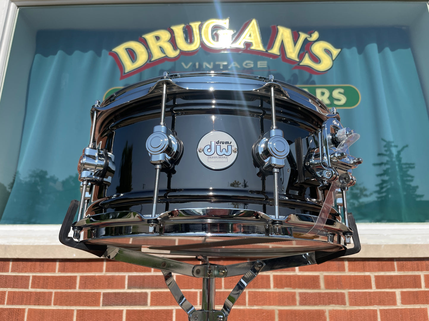 DW Design Series 6.5X14 Black Nickel Over Brass Snare Drum DDSD6514BNCR