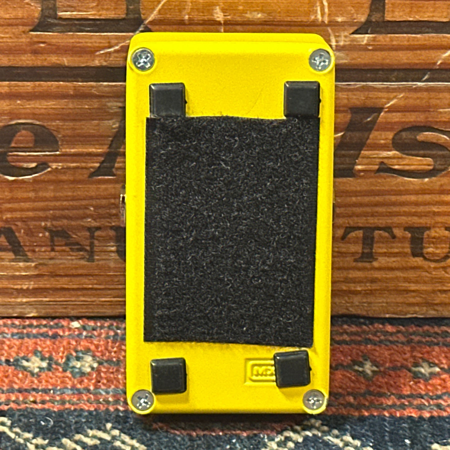 MXR M148 Micro Chorus Pedal *Video Demo*